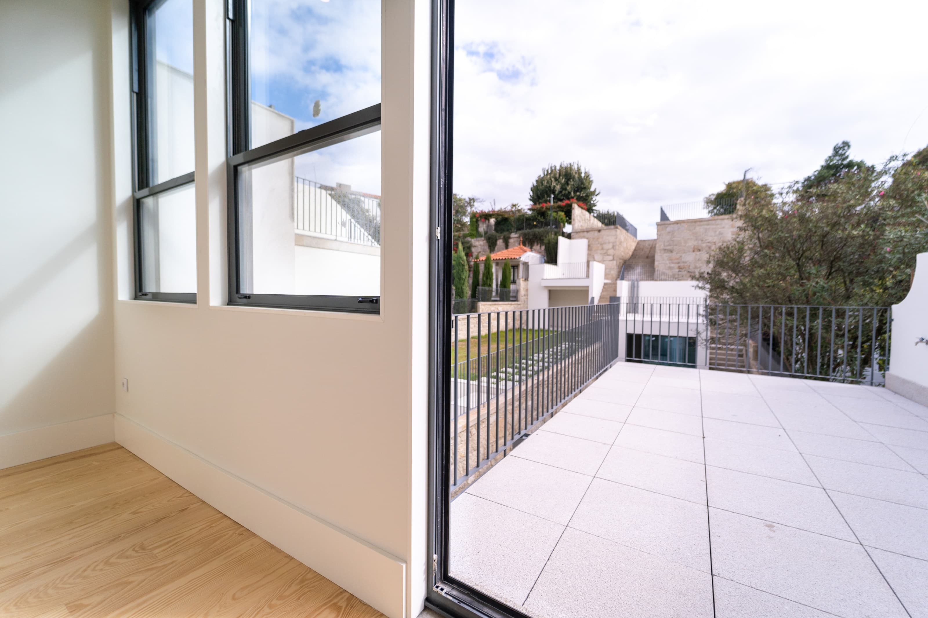 Featured property gallery image
