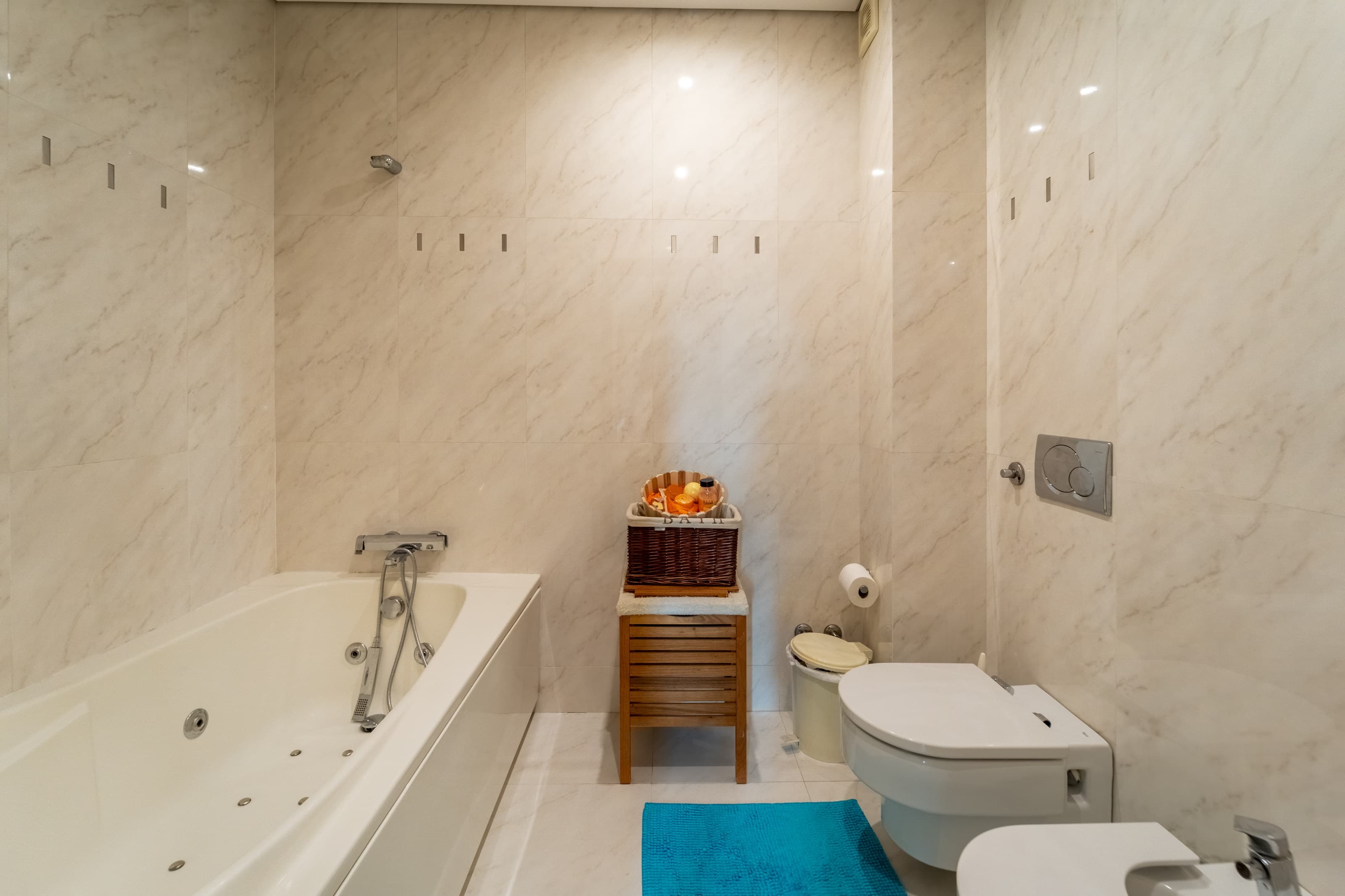 Featured property gallery image