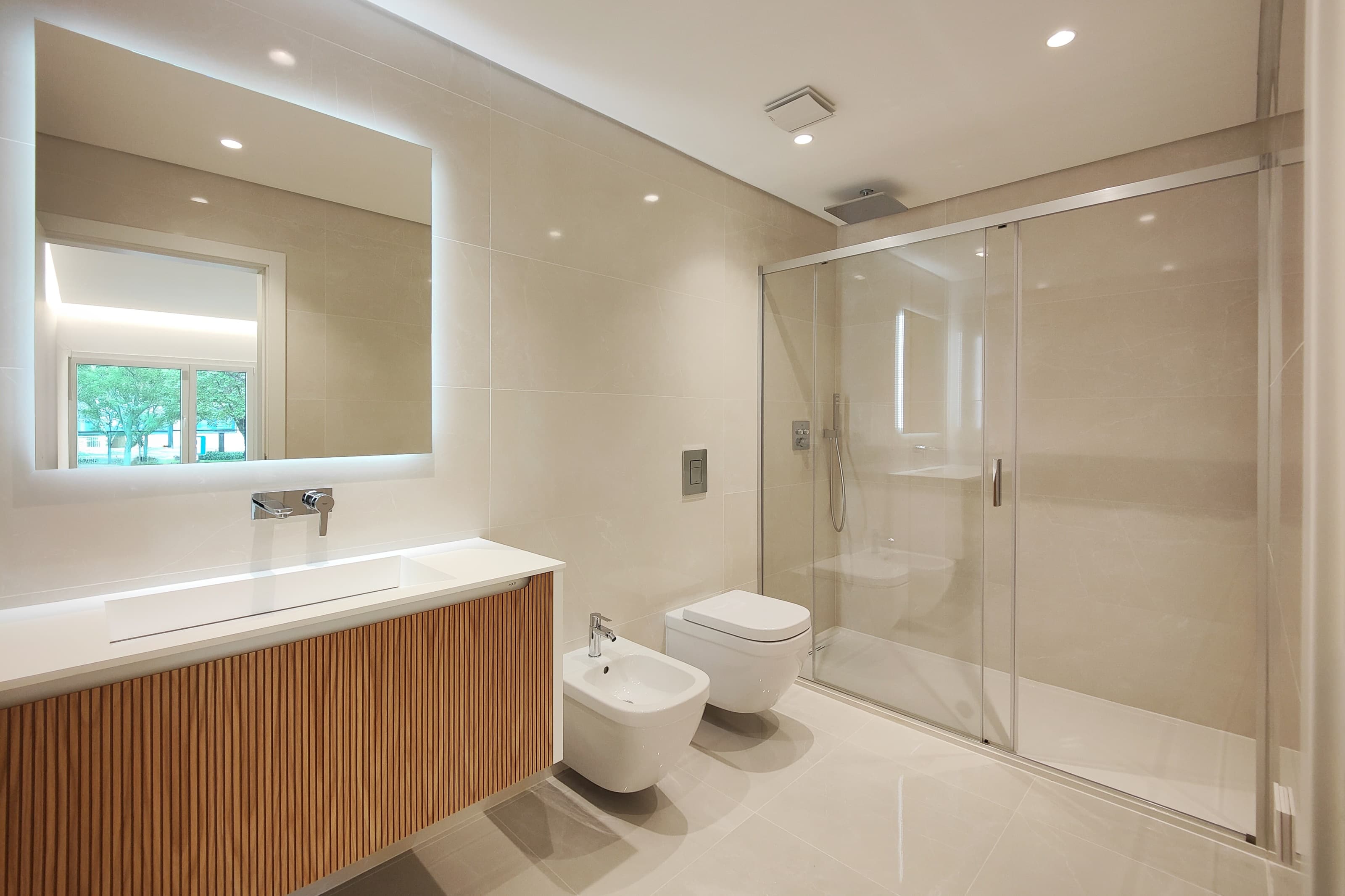 Featured property gallery image