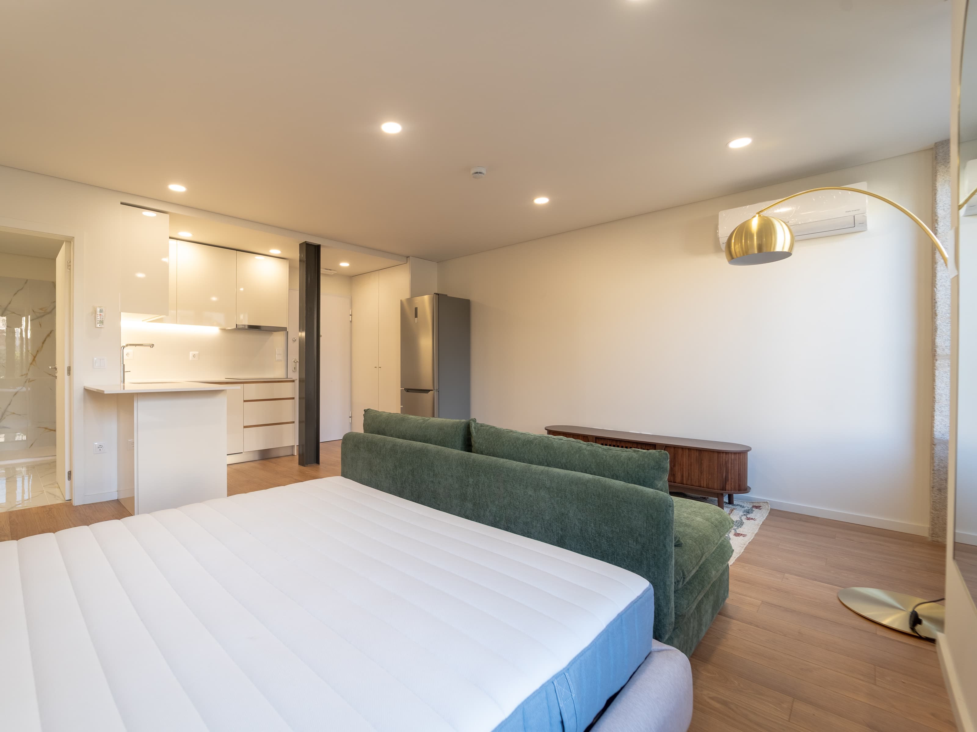Featured property gallery image