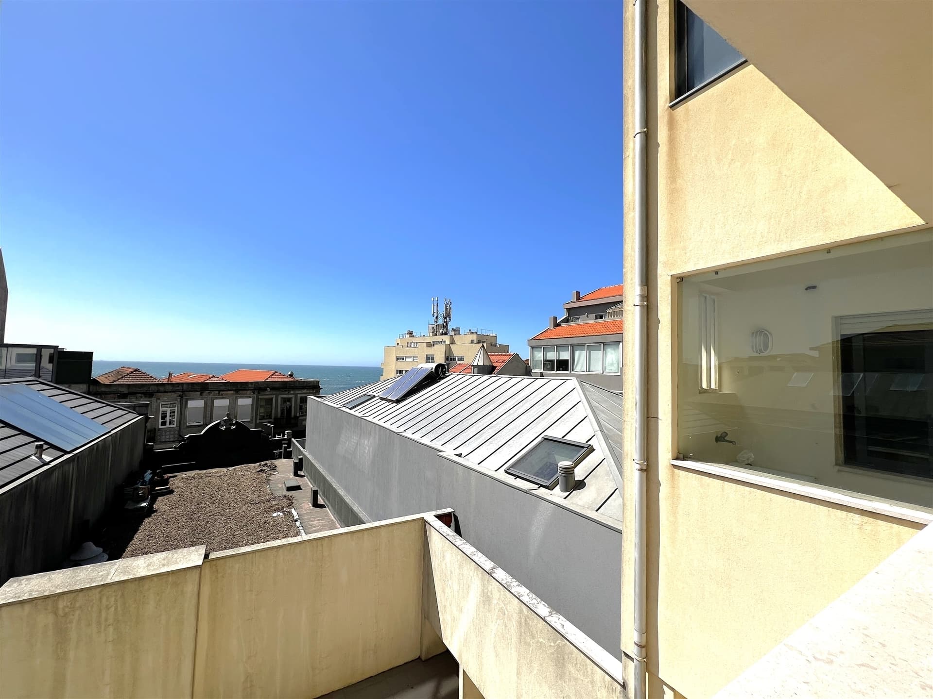 Featured property gallery image
