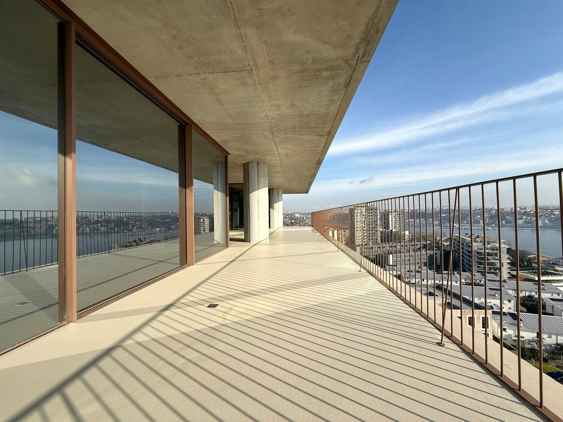 Featured property gallery image