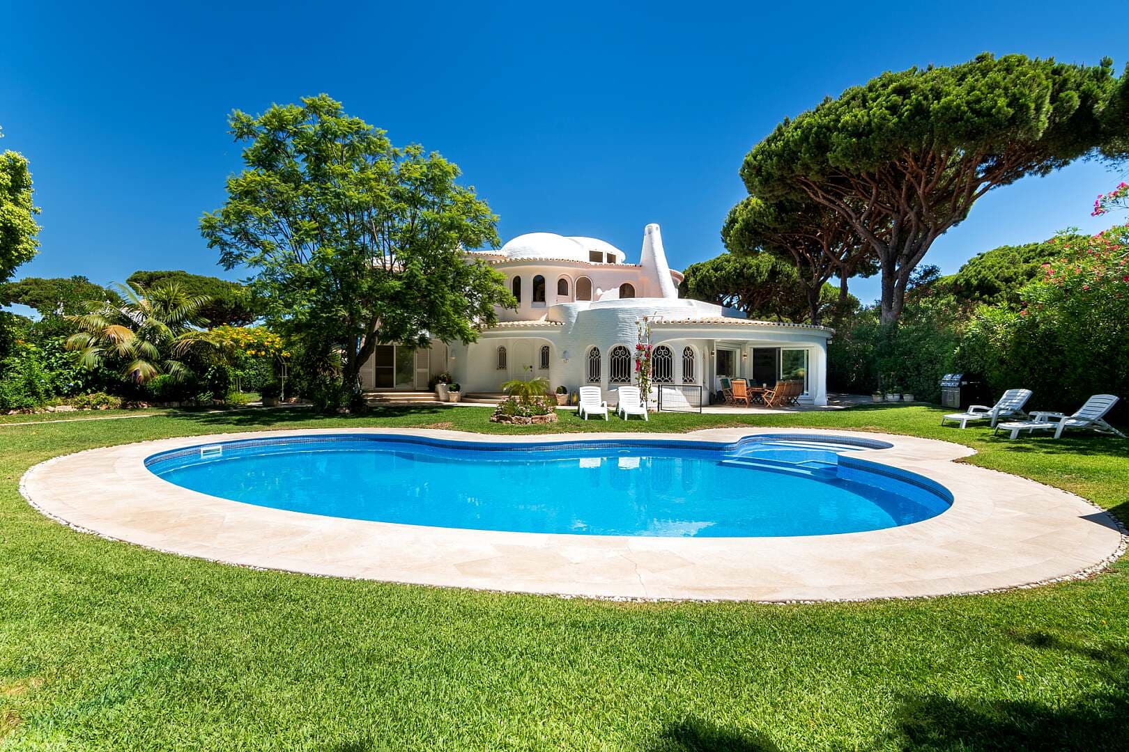 Featured property gallery image