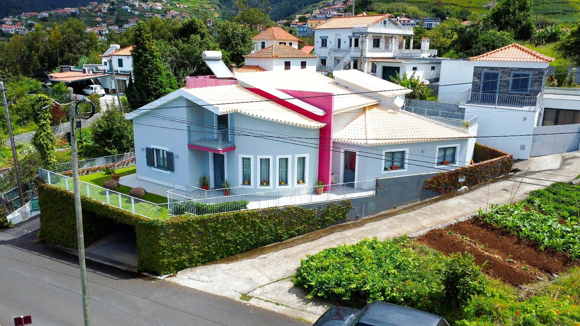 Featured property gallery image