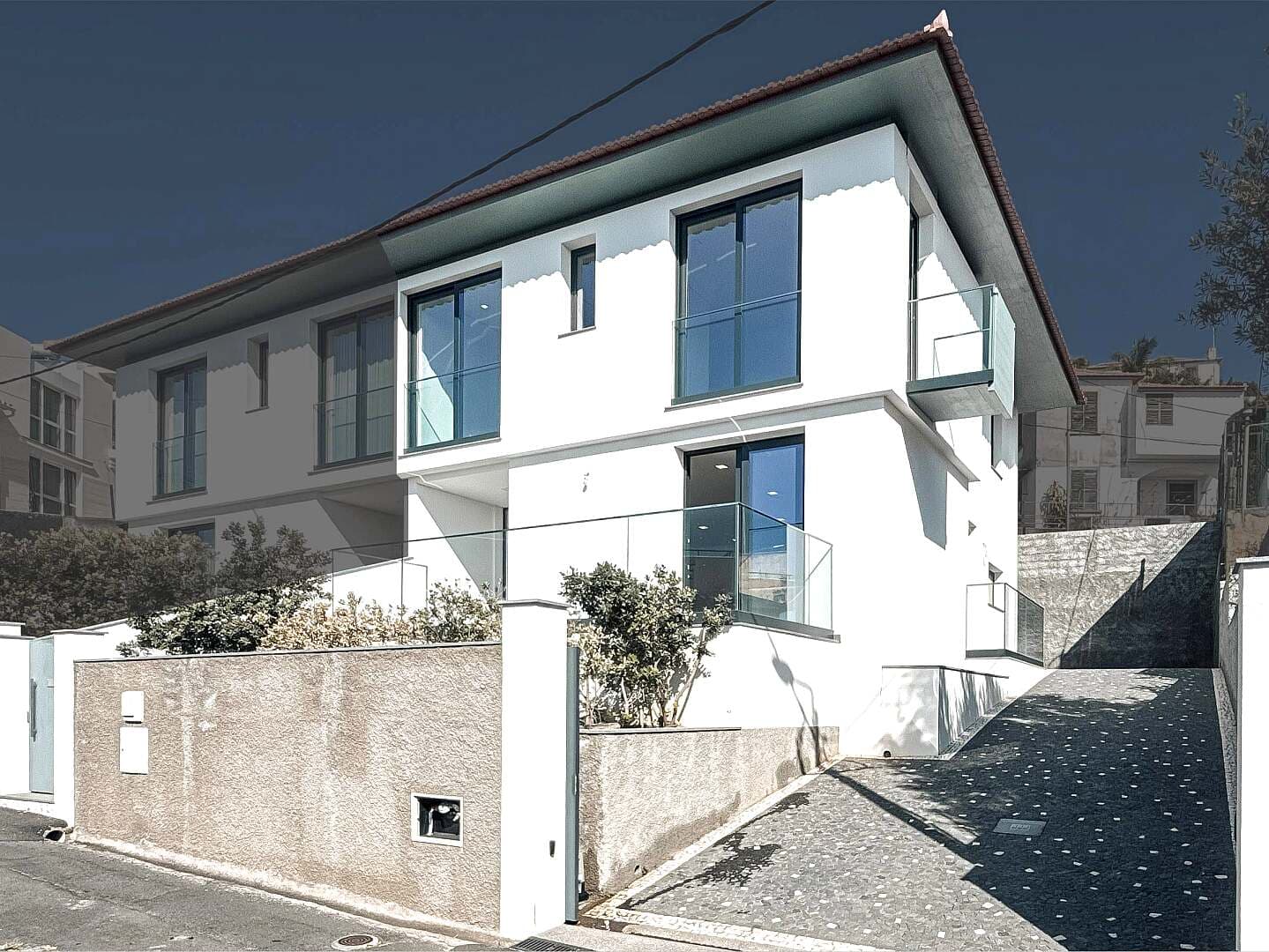 Featured property gallery image