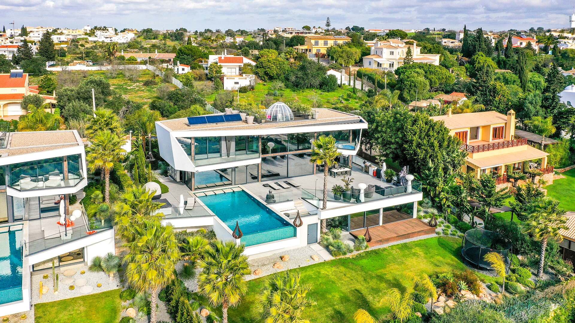 Featured property gallery image