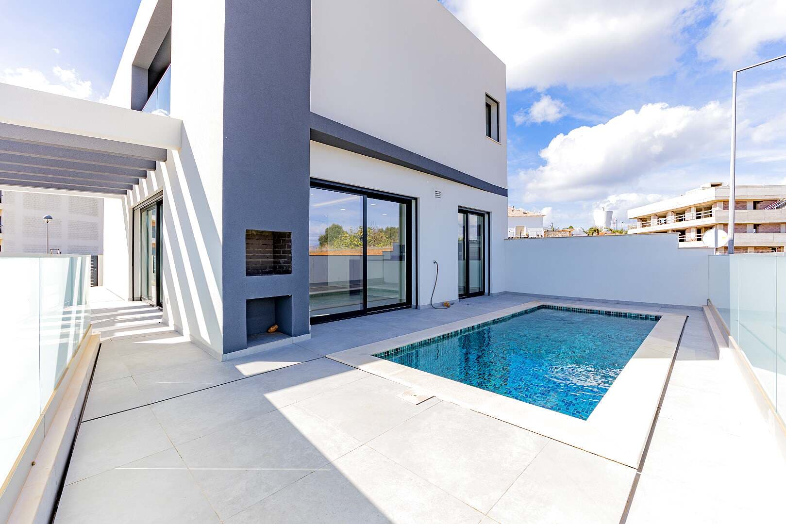 Featured property gallery image