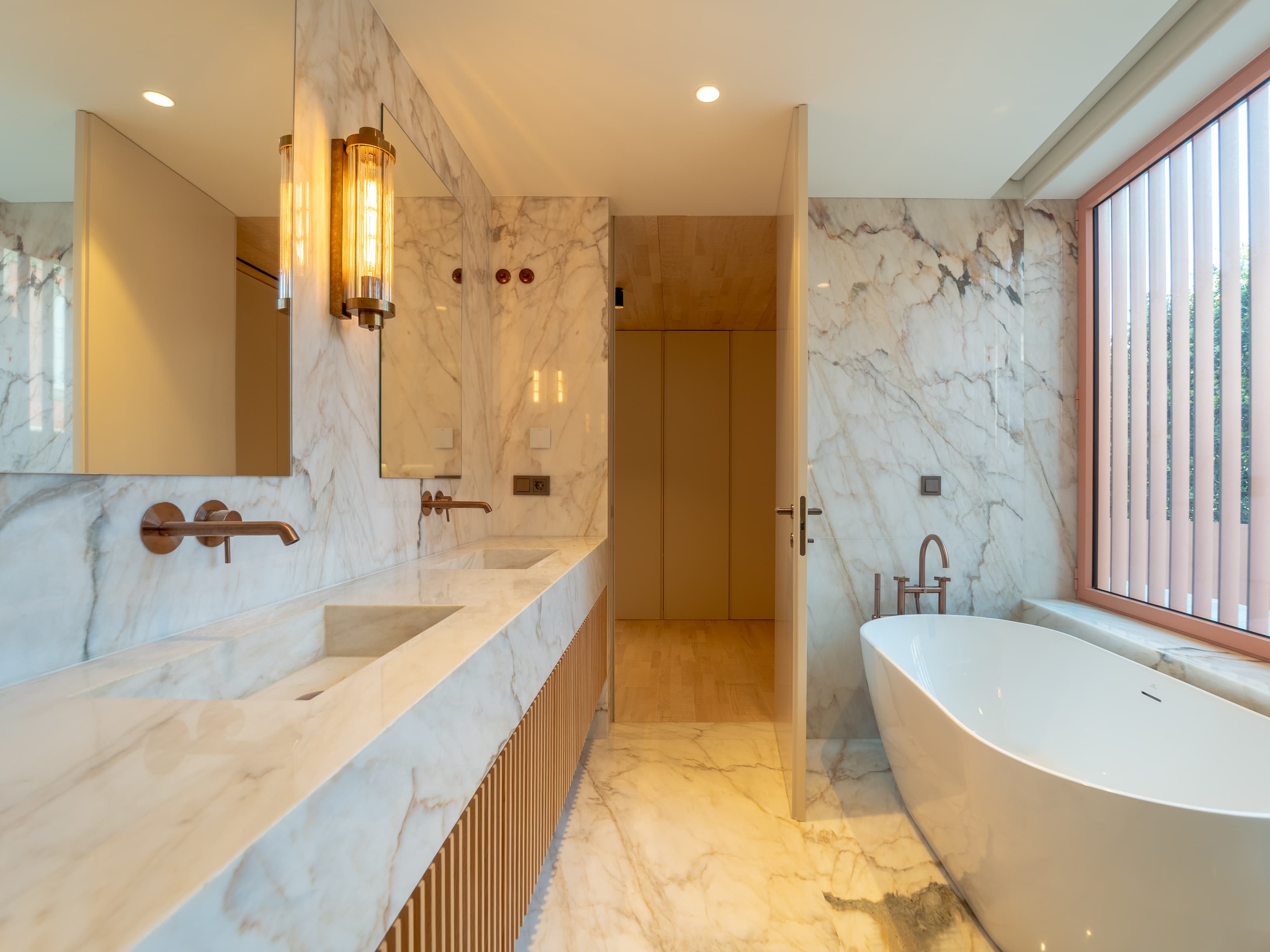 Featured property gallery image