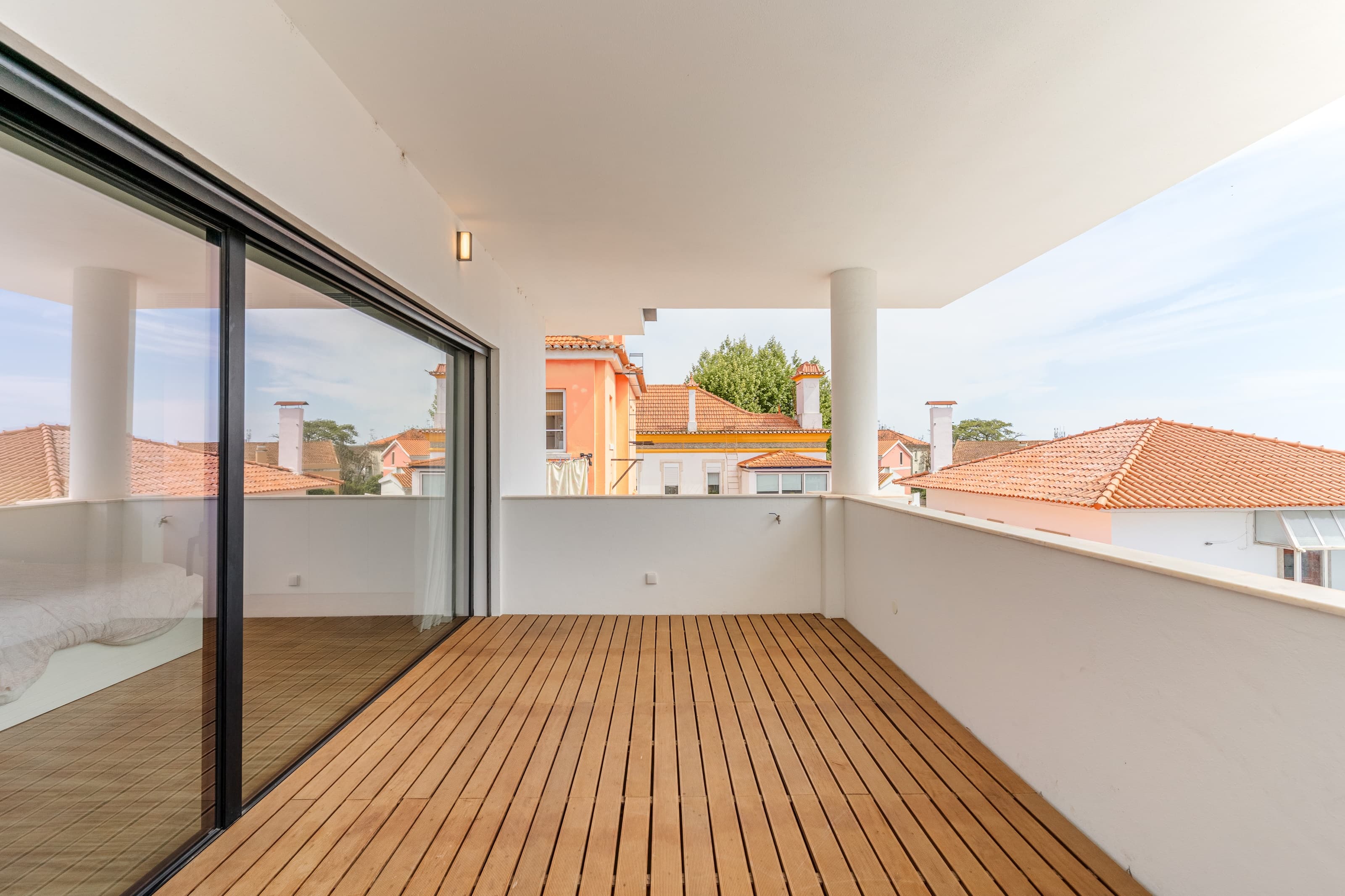 Featured property gallery image