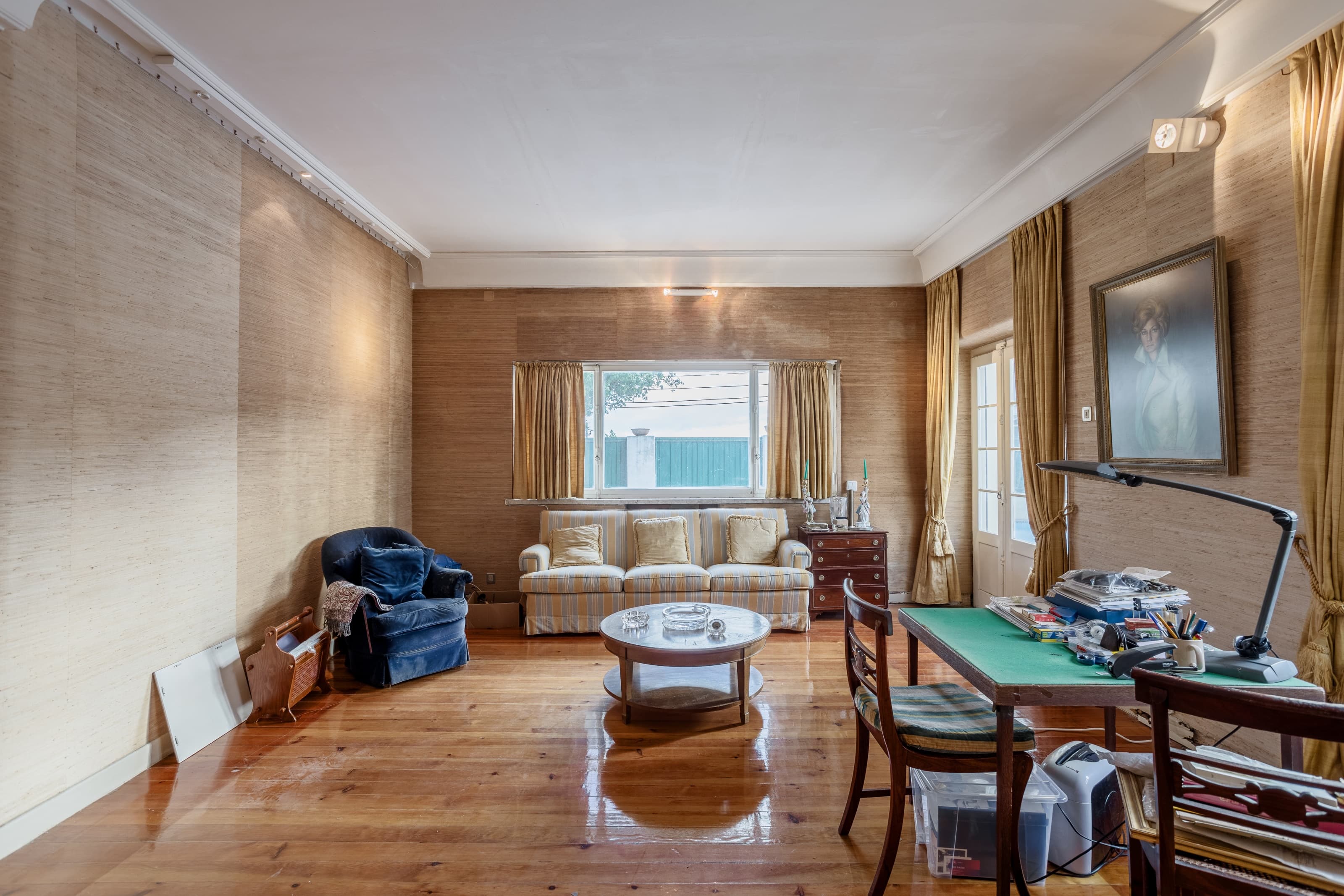 Featured property gallery image