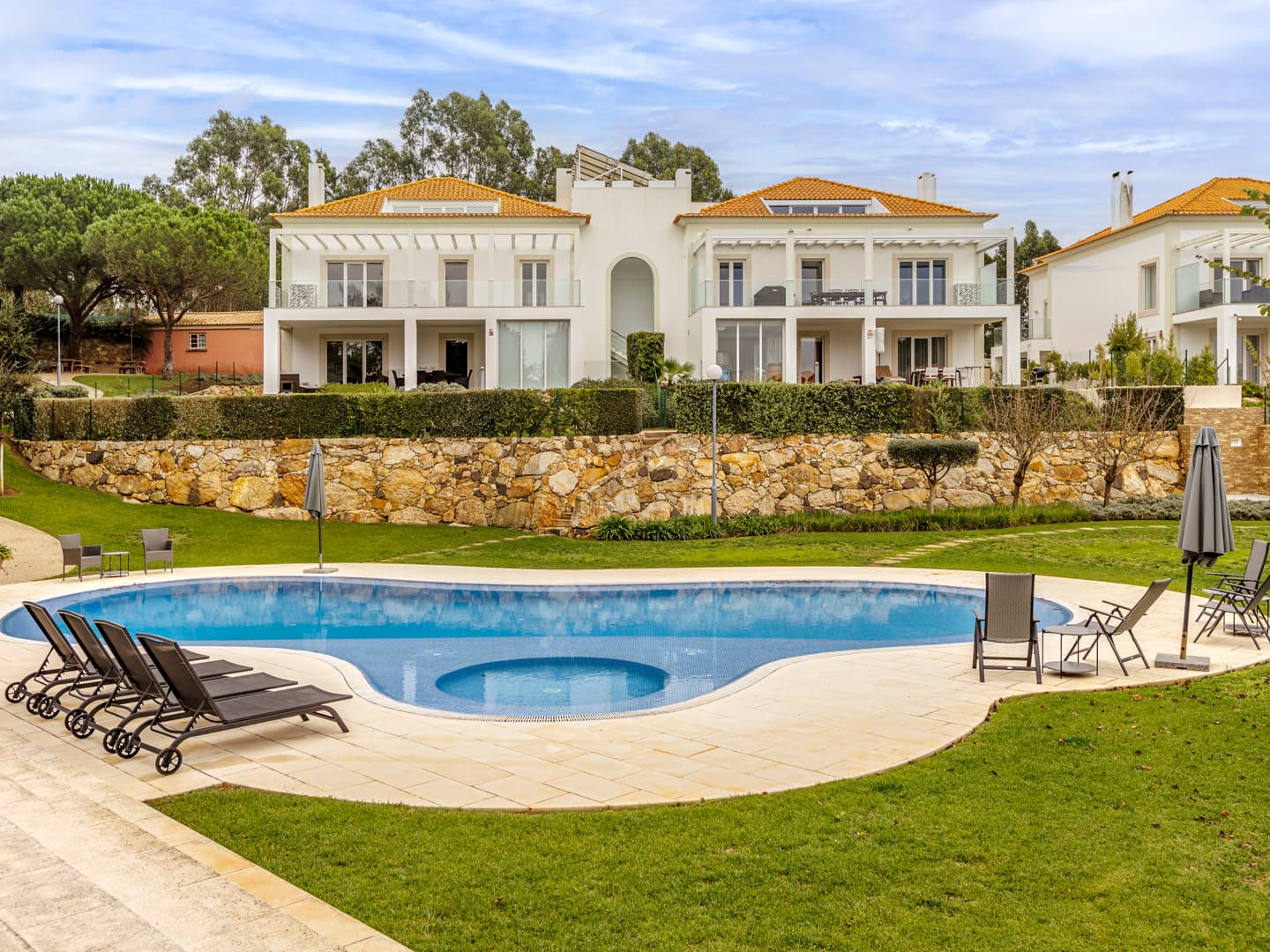 Featured property gallery image