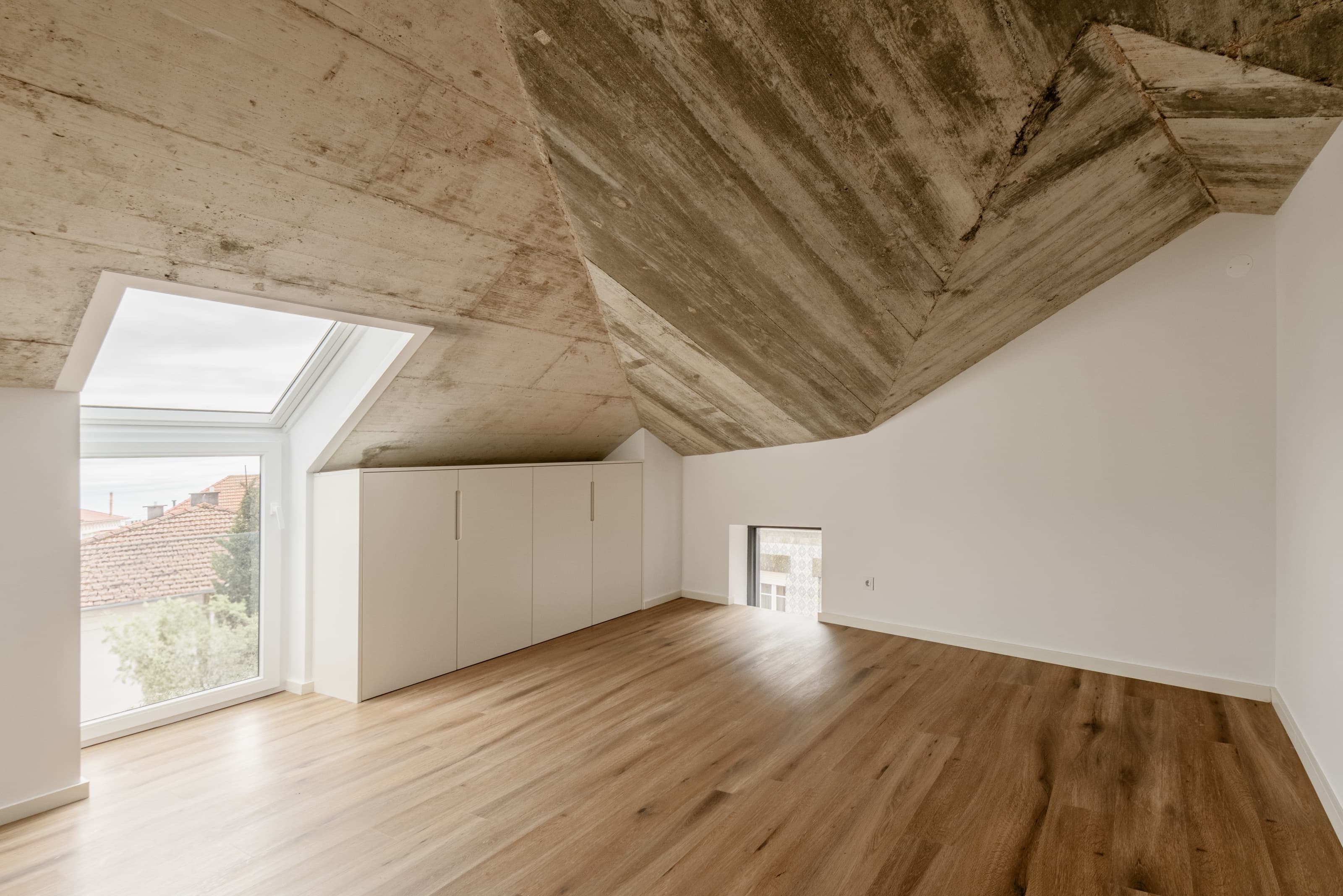 Featured property gallery image