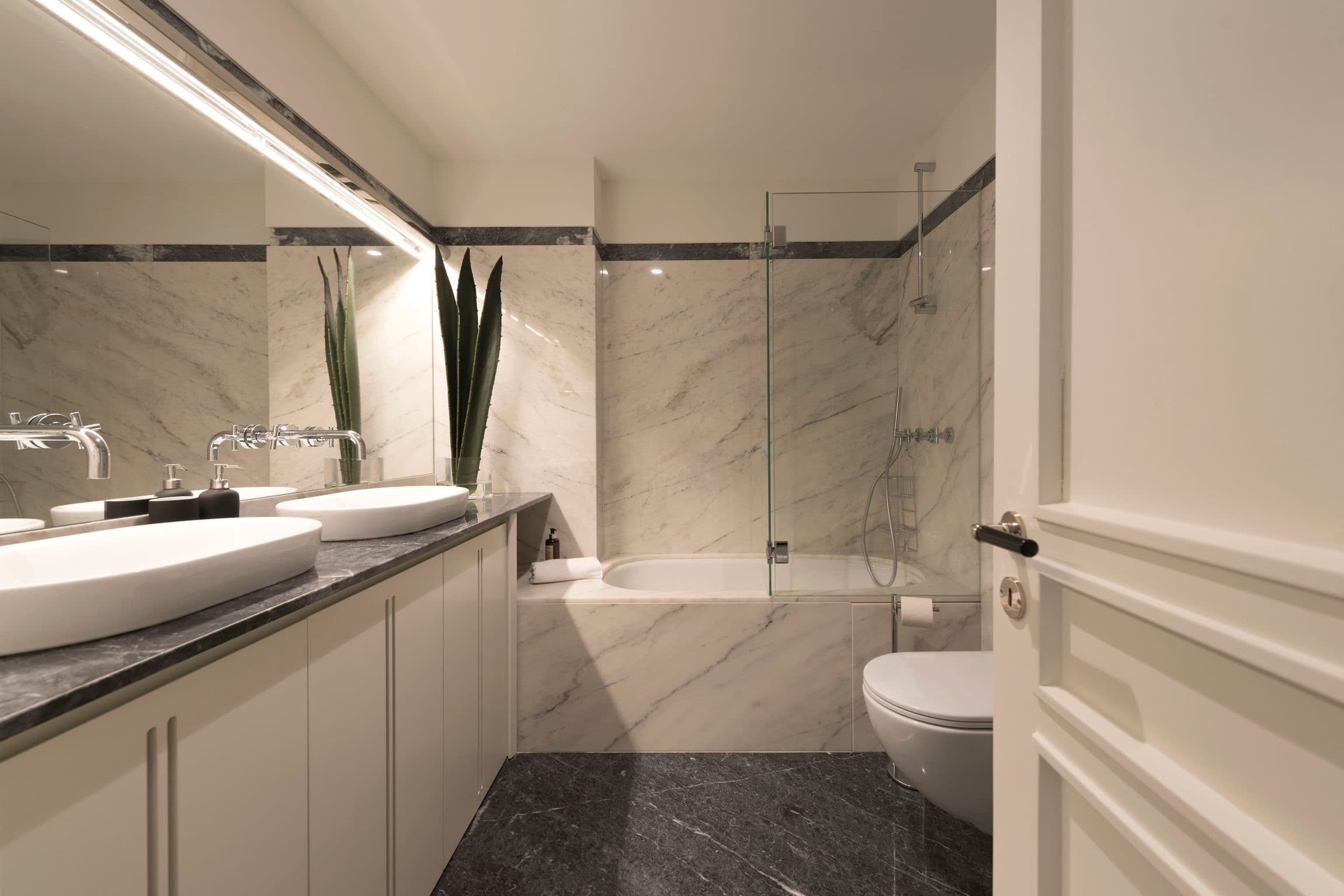 Featured property gallery image