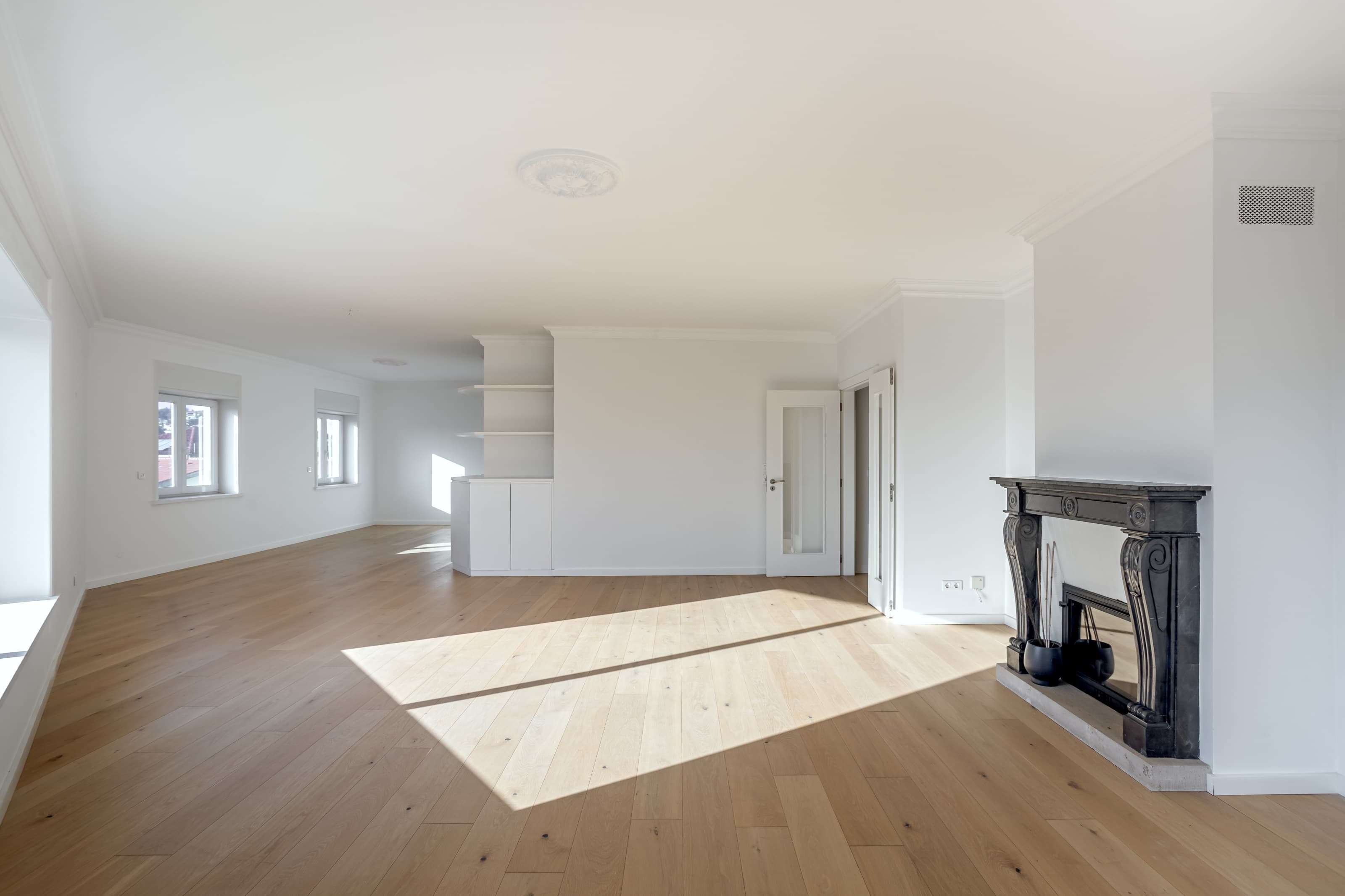 Featured property gallery image