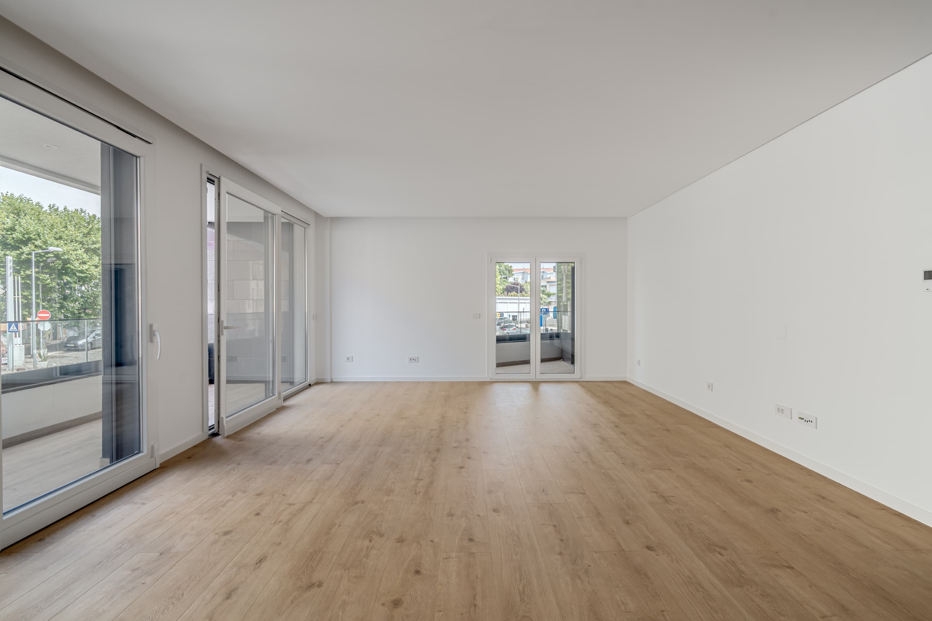 Featured property gallery image