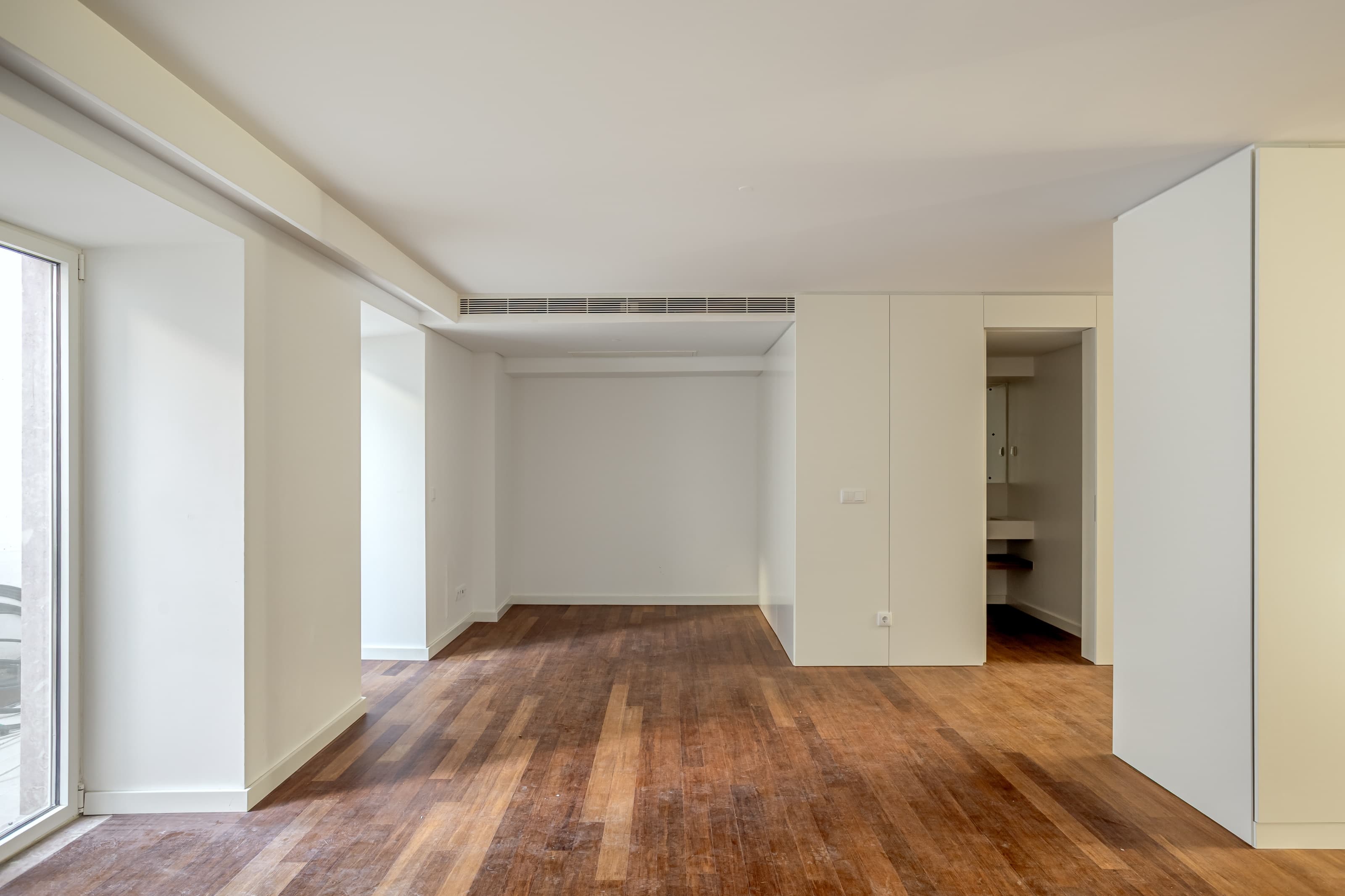 Featured property gallery image