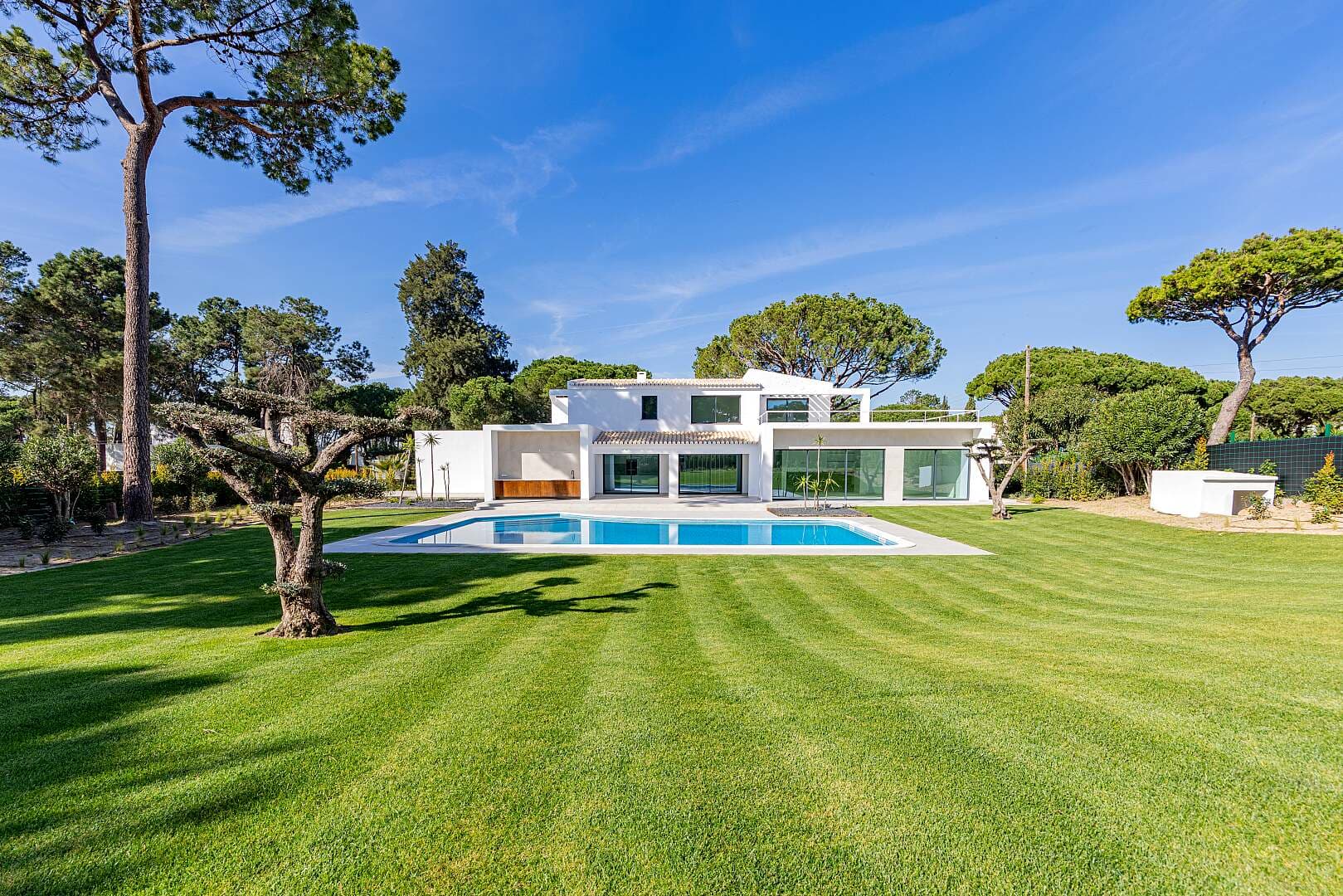 Featured property gallery image