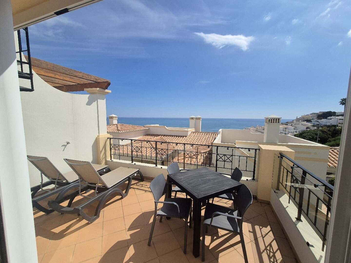 Featured property gallery image
