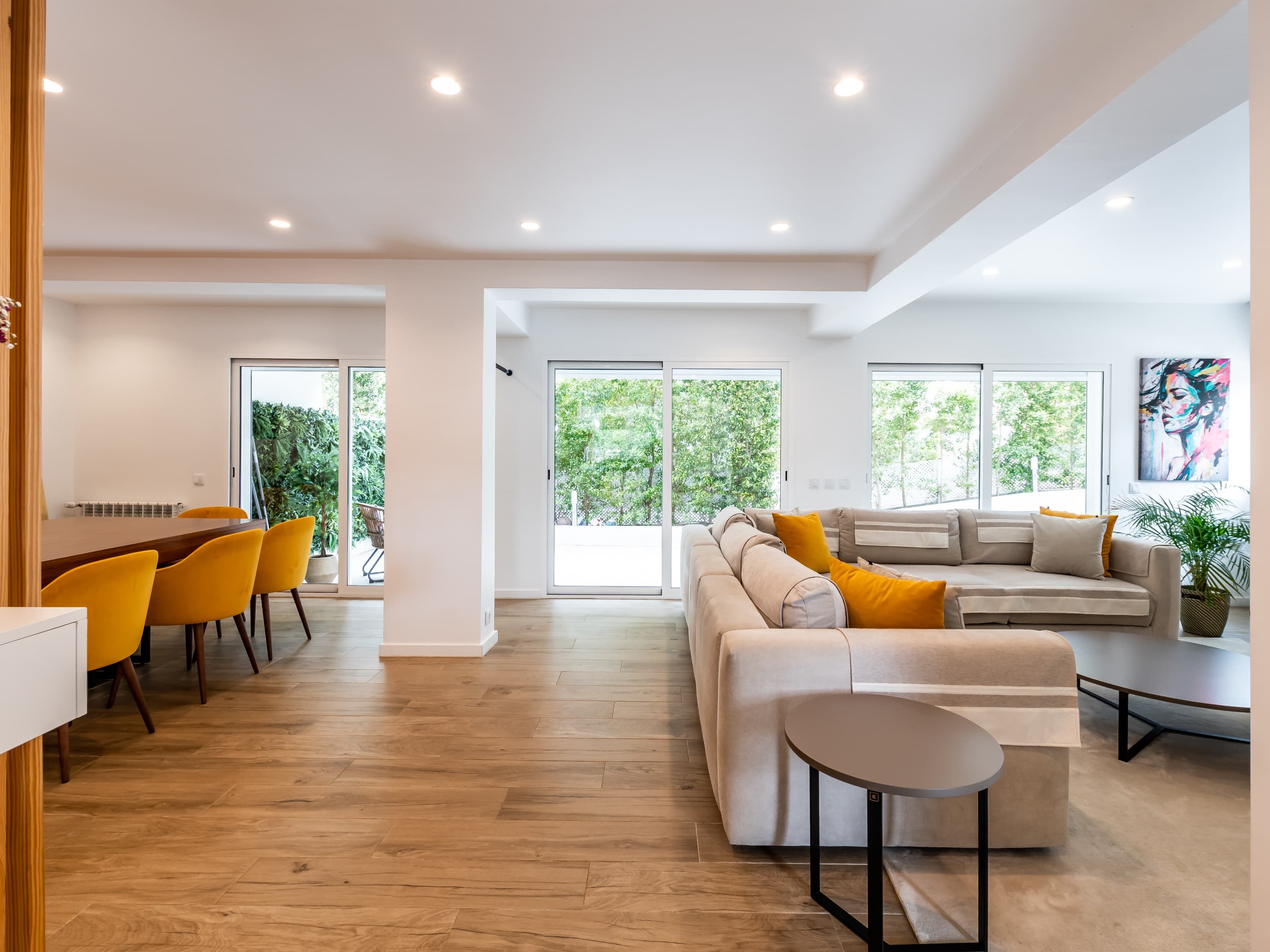 Featured property gallery image