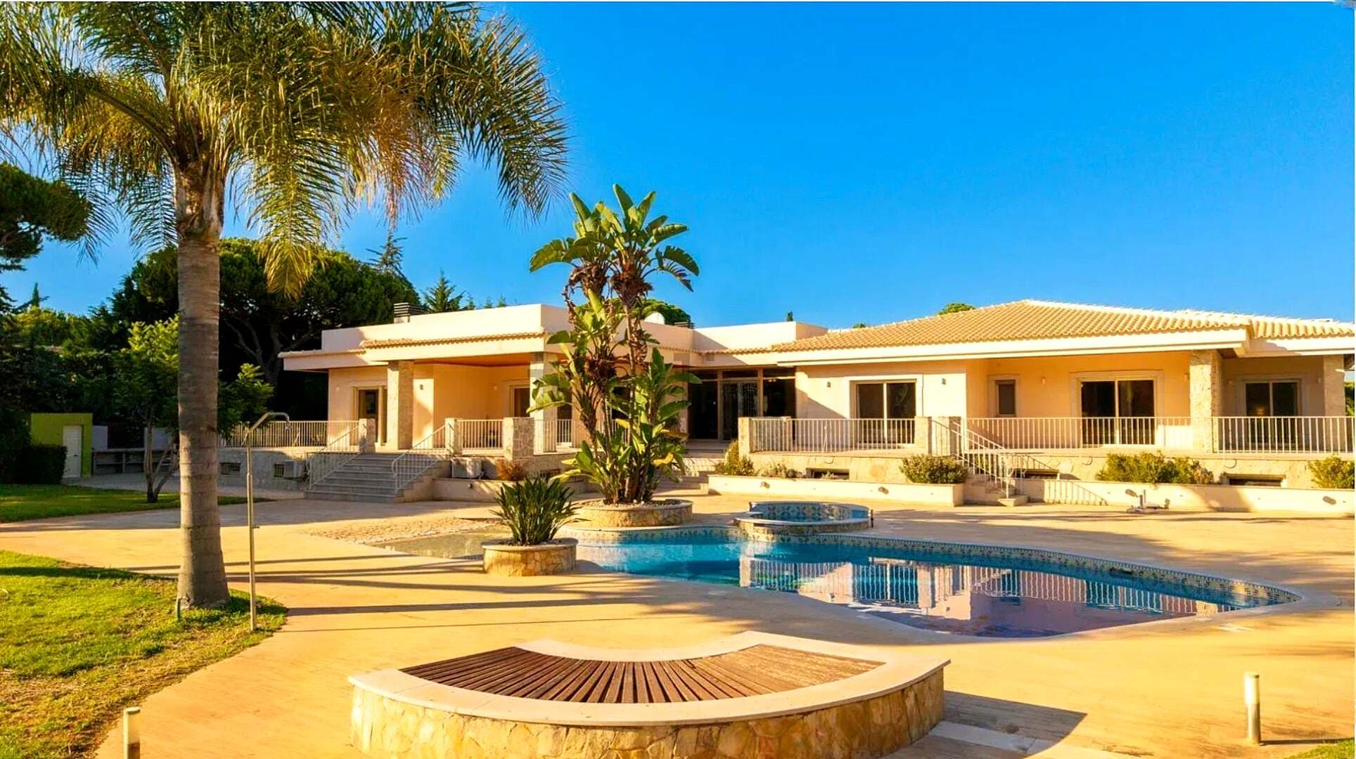 Featured property gallery image