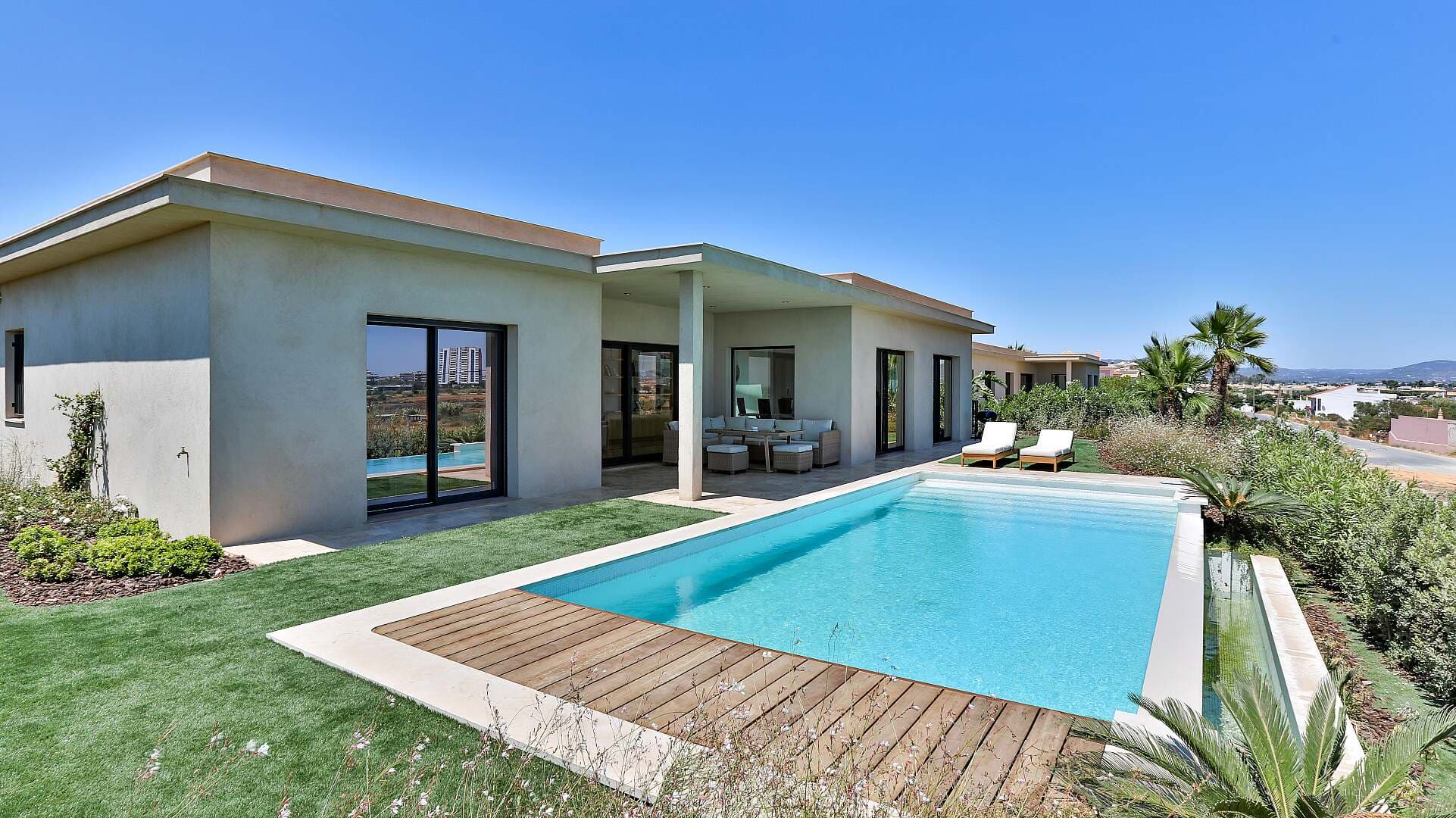 Featured property gallery image