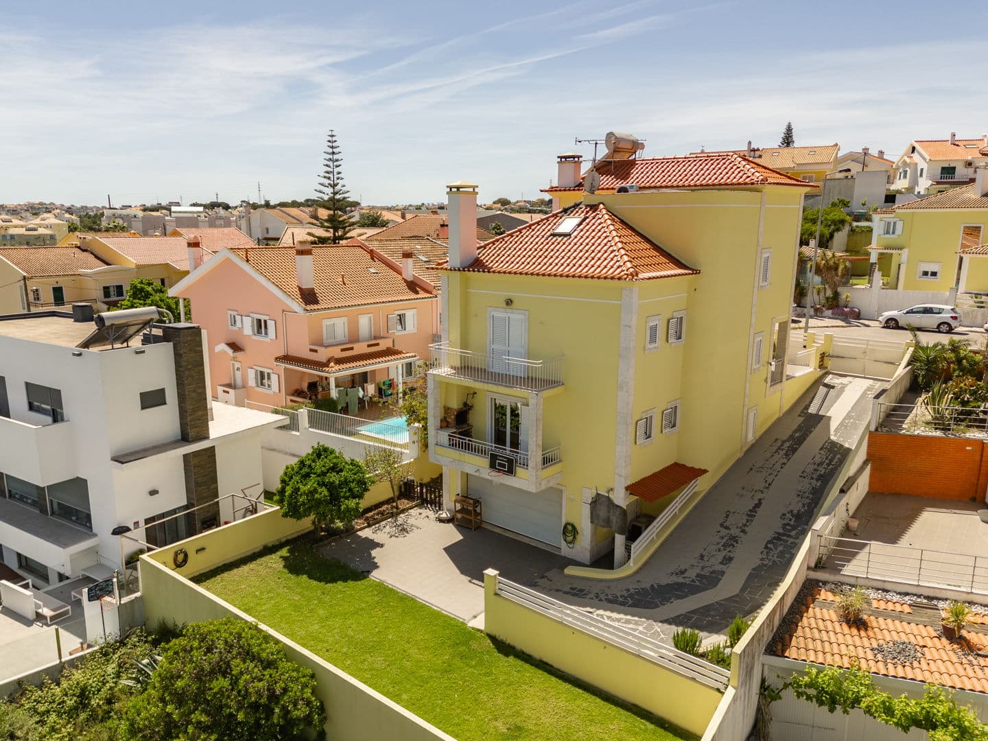 Featured property gallery image