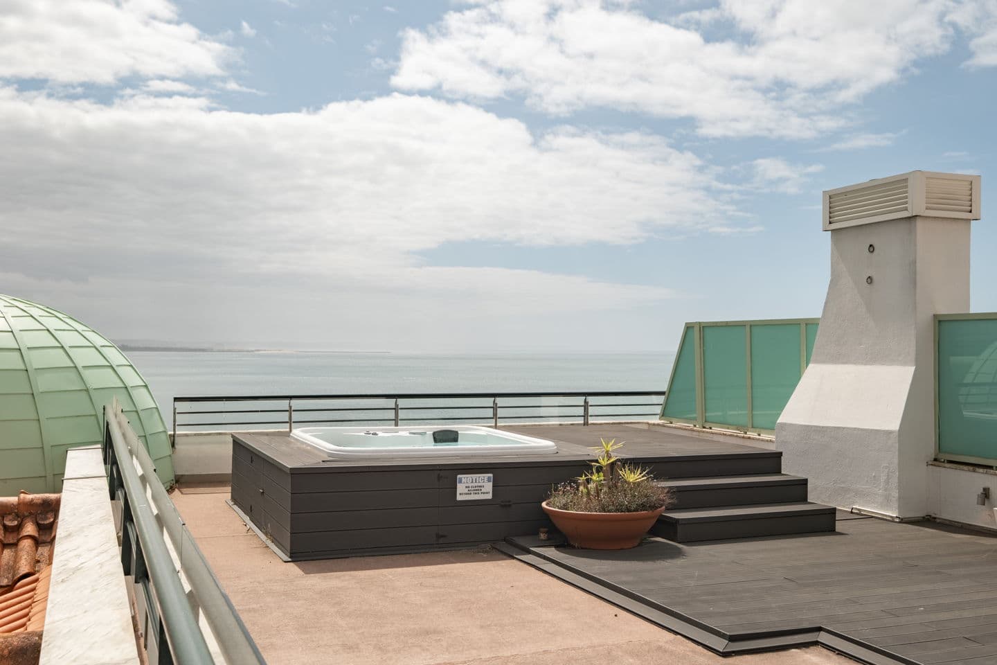 Featured property gallery image