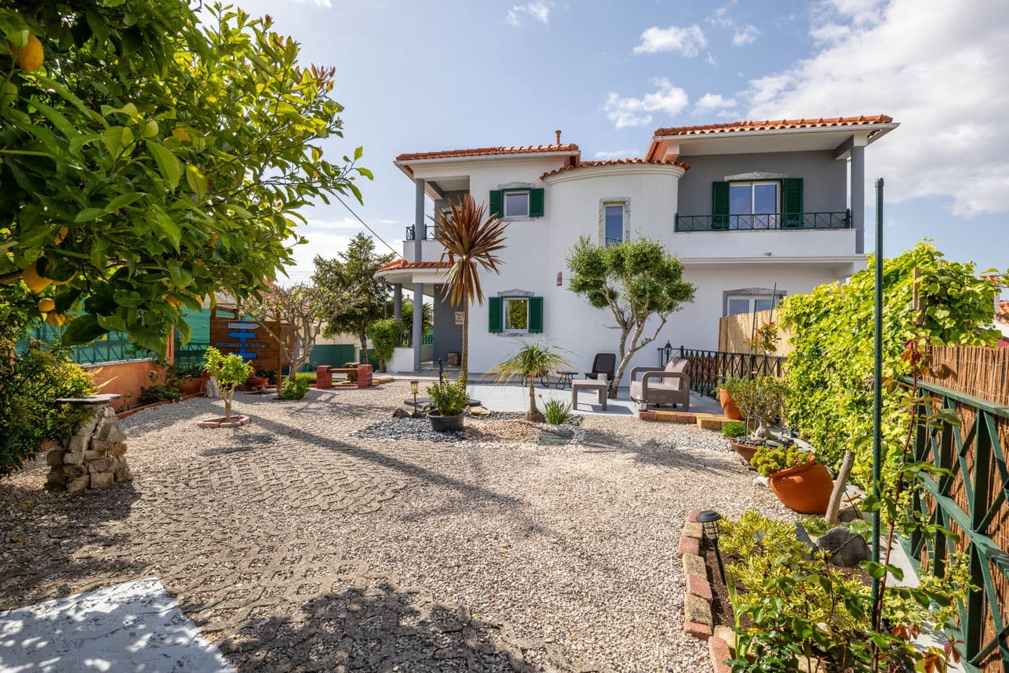 Featured property gallery image