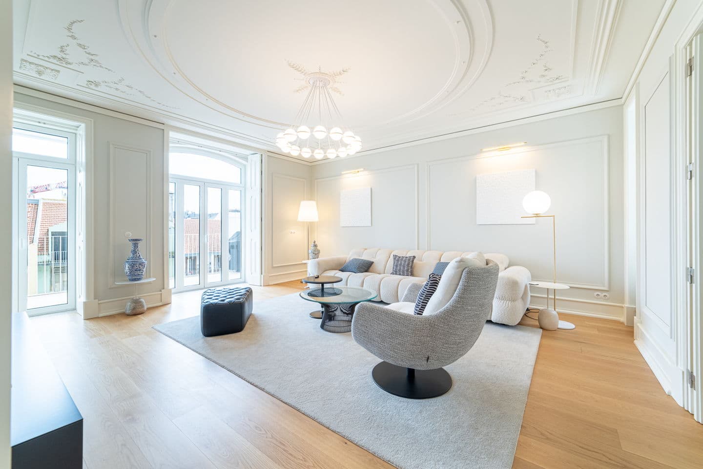 Featured property gallery image