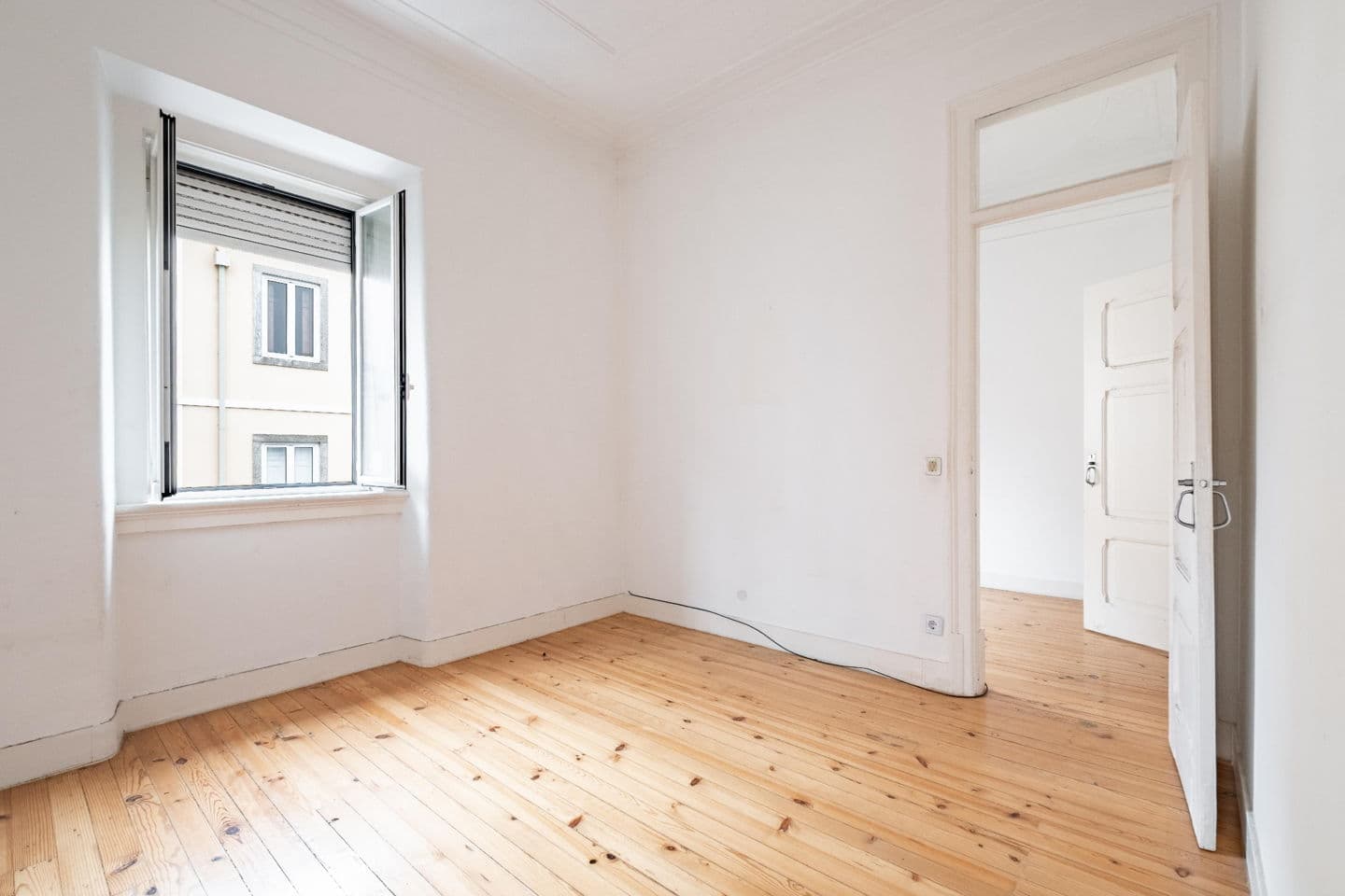 Featured property gallery image