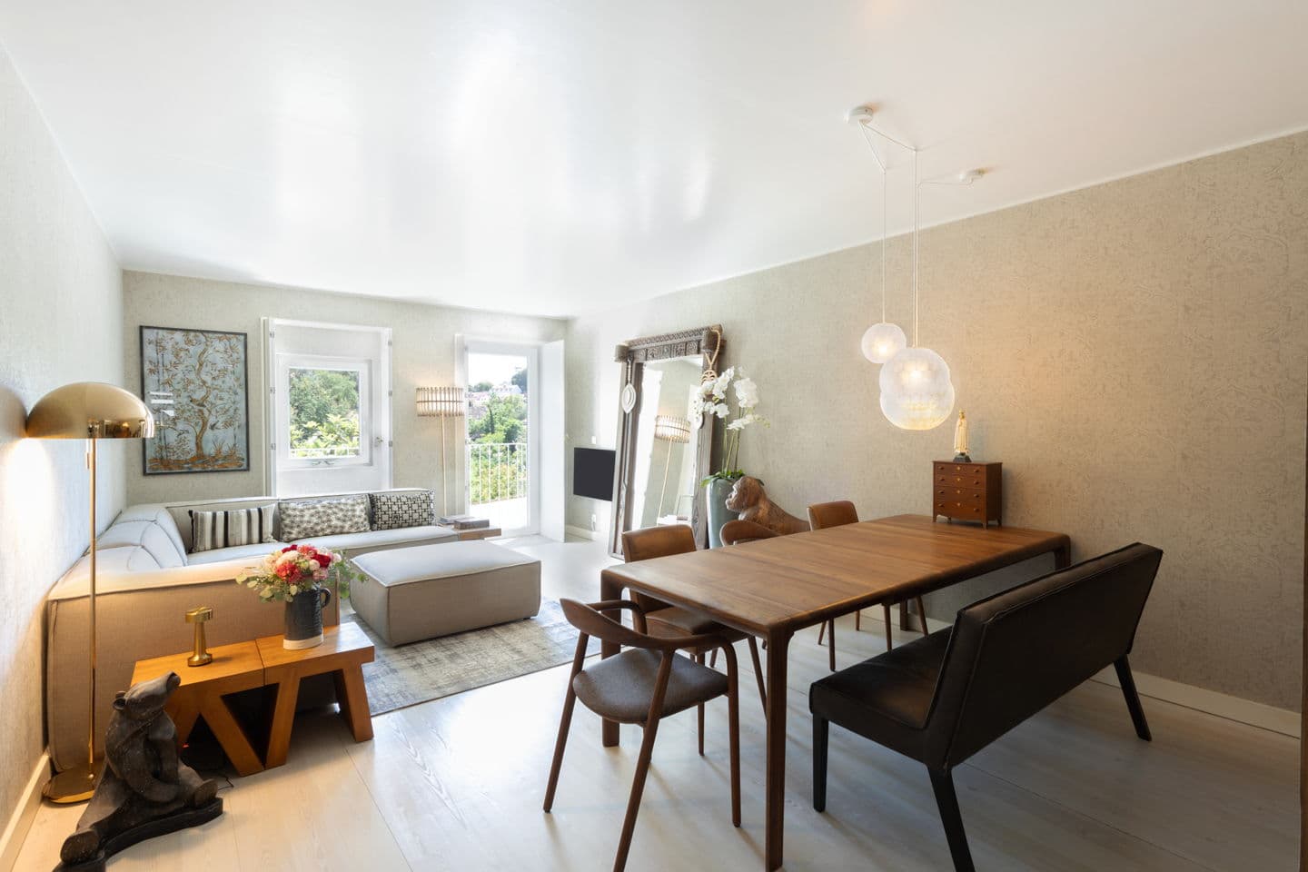 Featured property gallery image