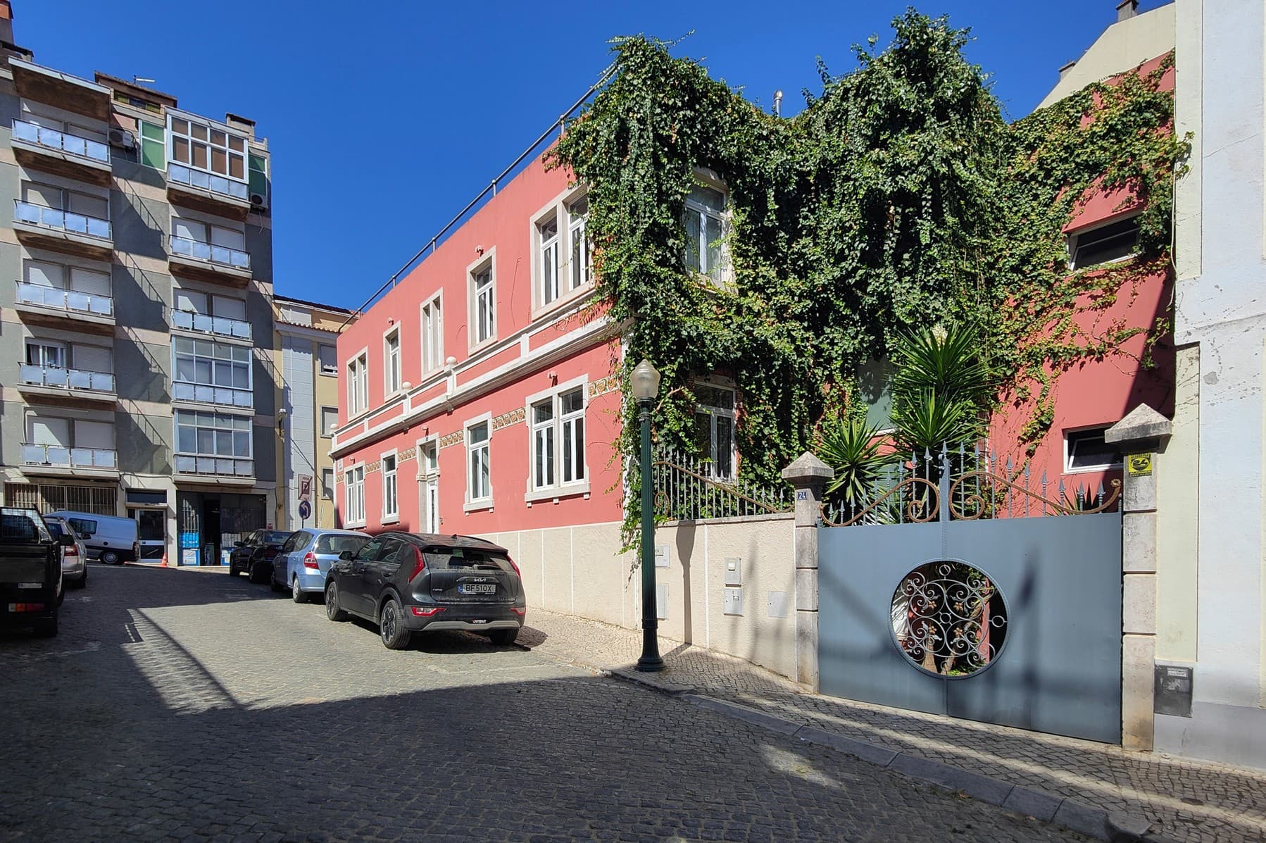 Featured property gallery image