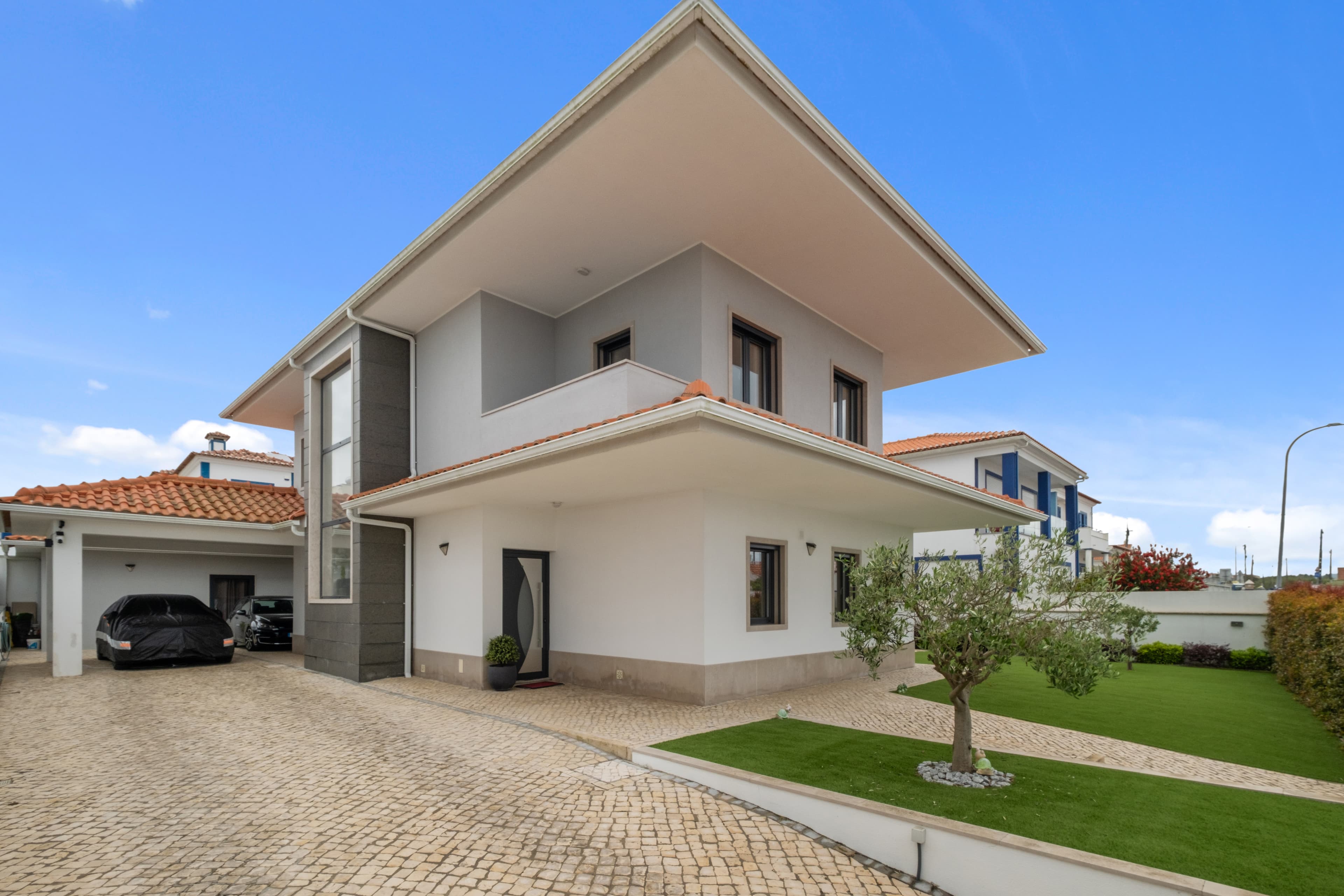 Featured property gallery image