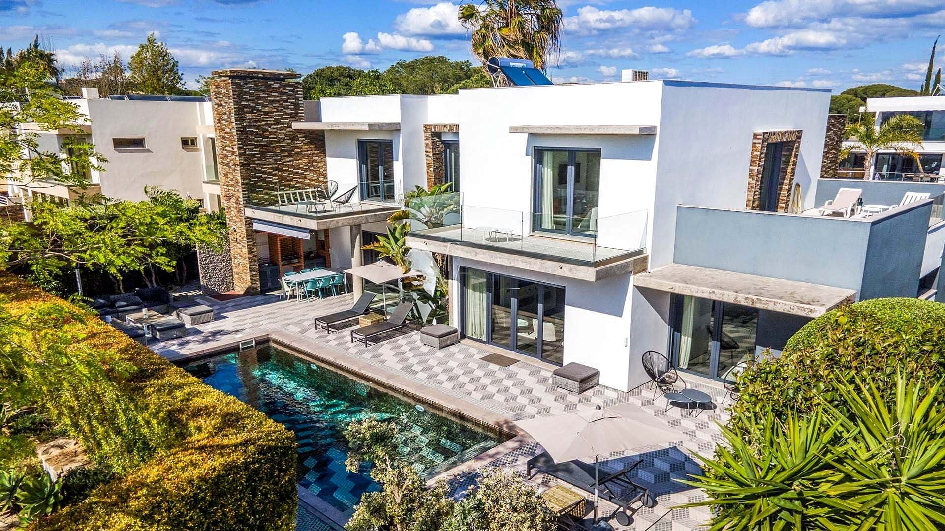 Featured property gallery image