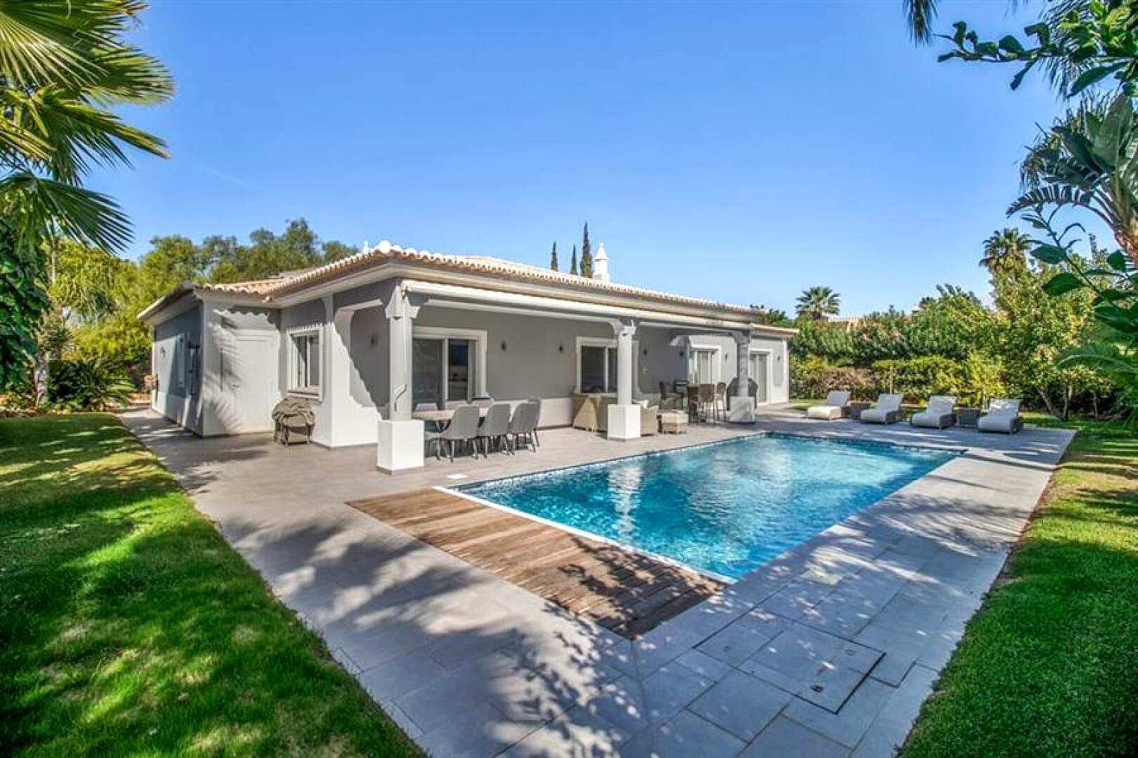 Featured property gallery image
