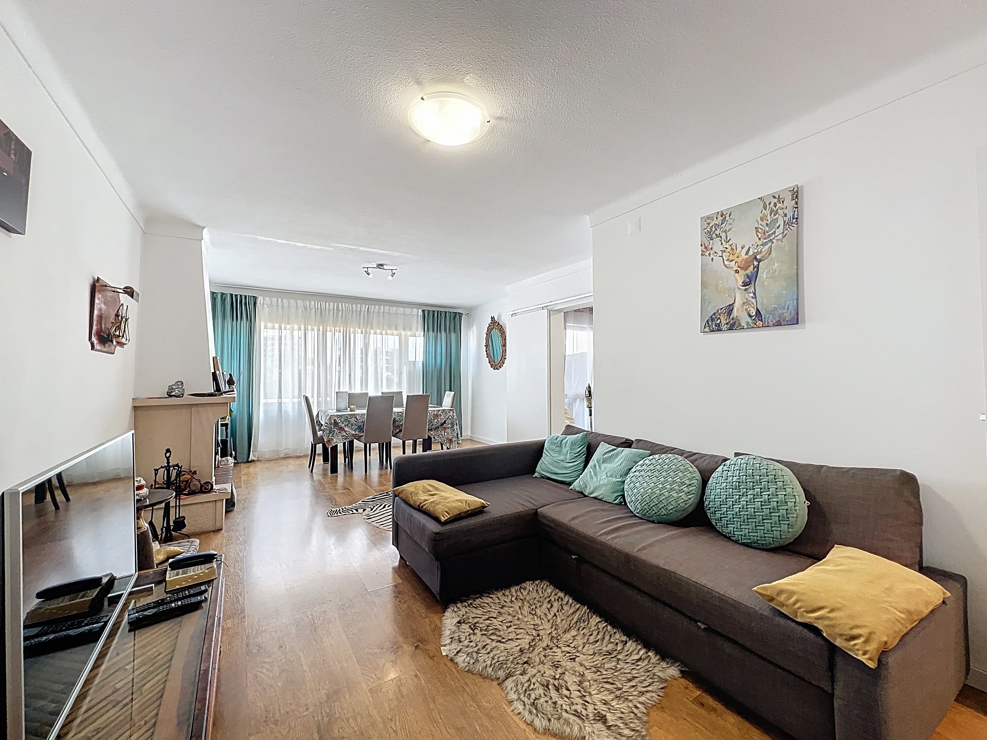 Featured property gallery image