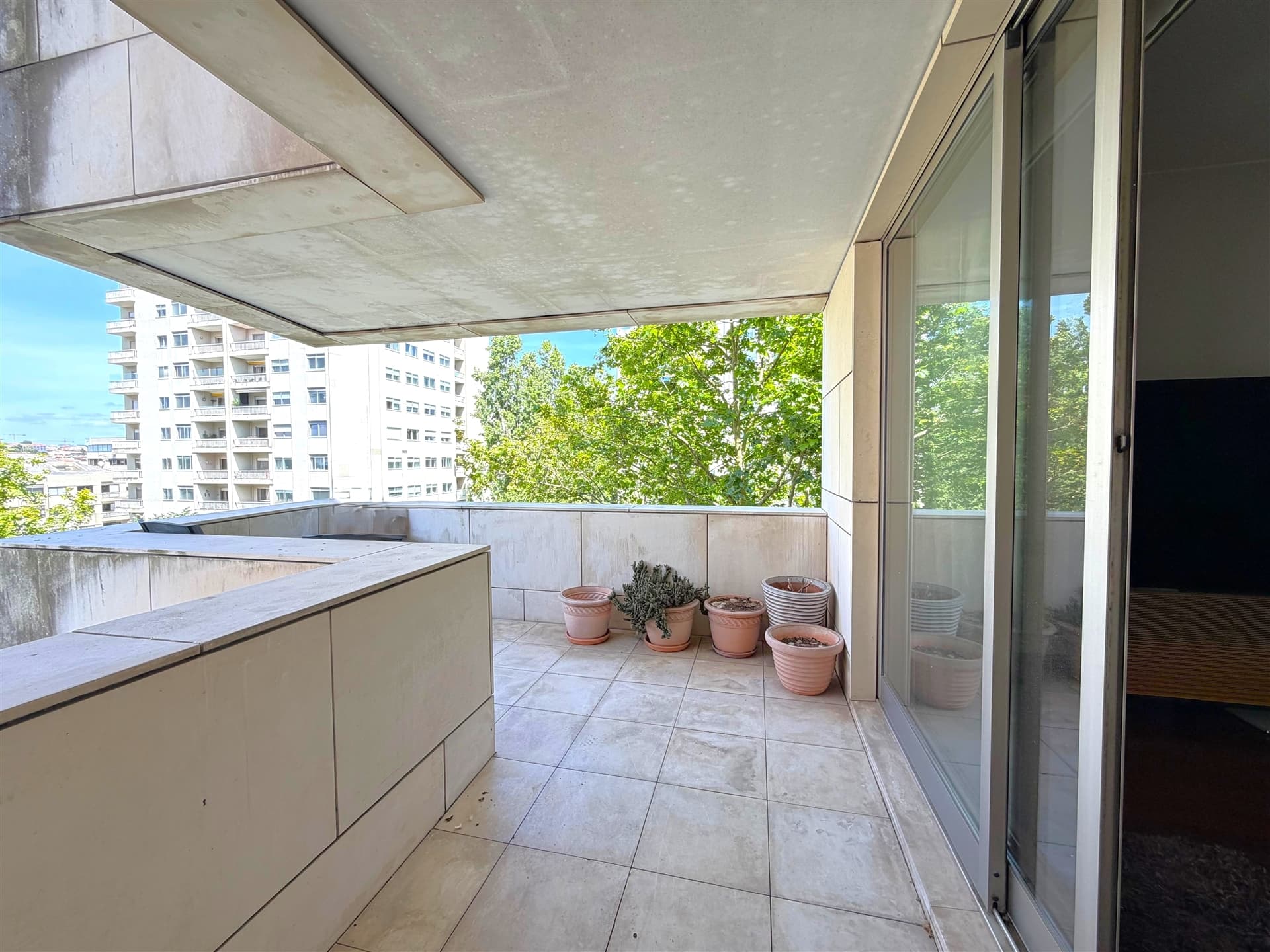 Featured property gallery image