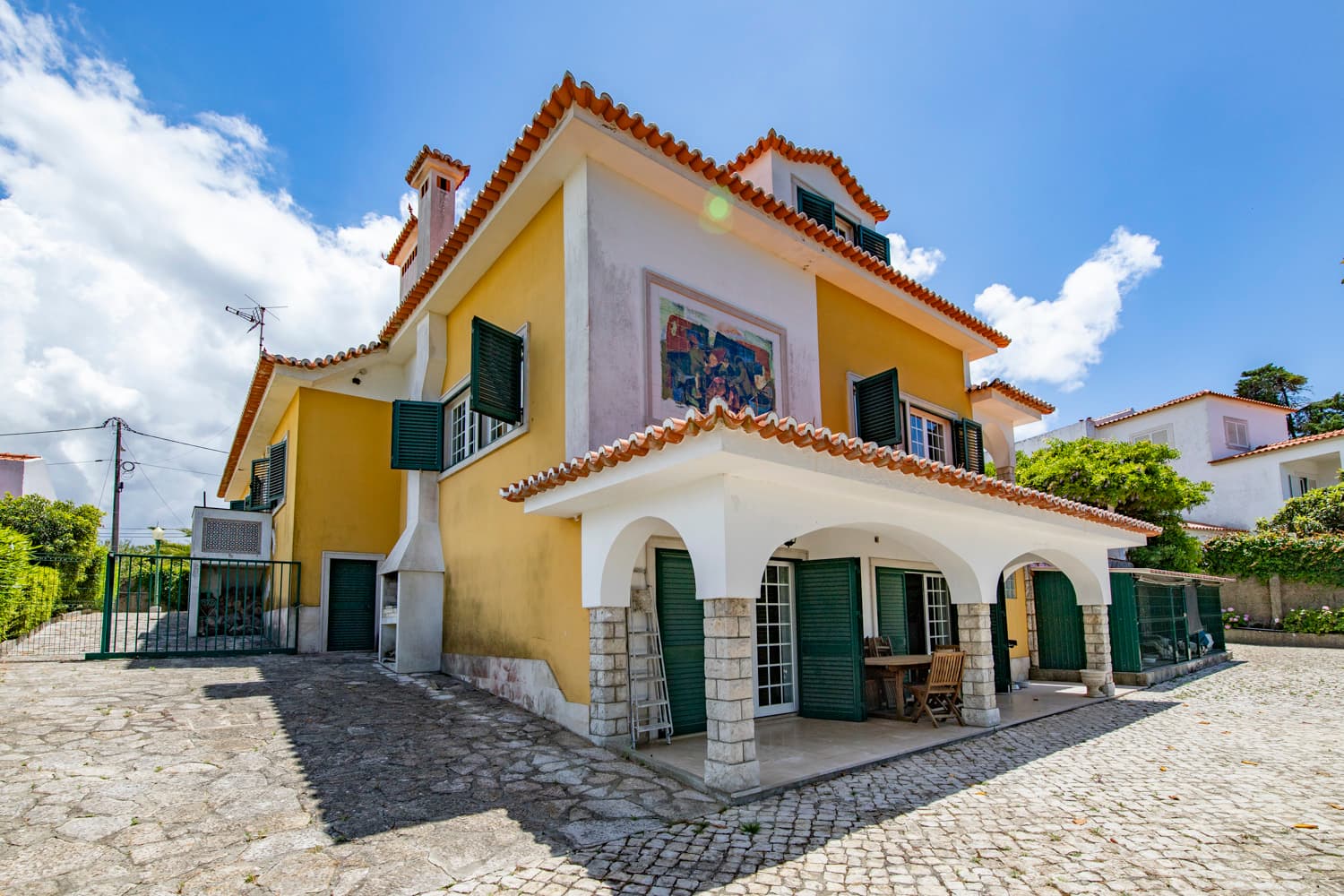 Featured property gallery image