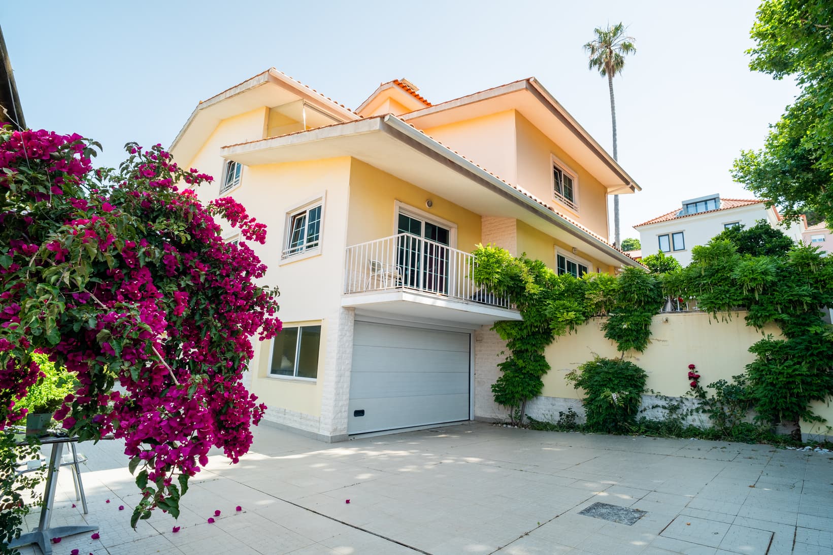 Featured property gallery image