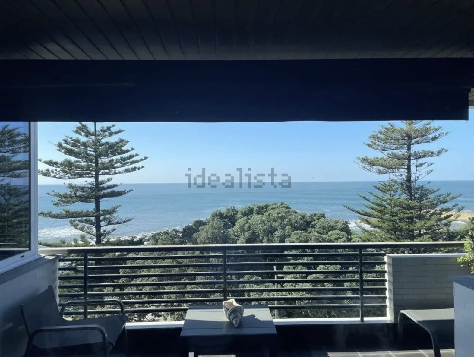 Featured property gallery image