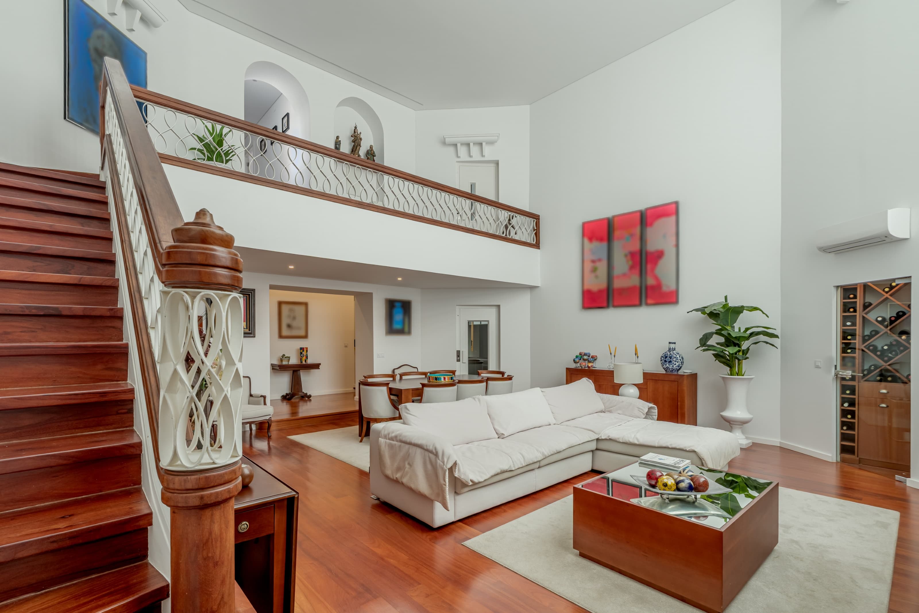 Featured property gallery image
