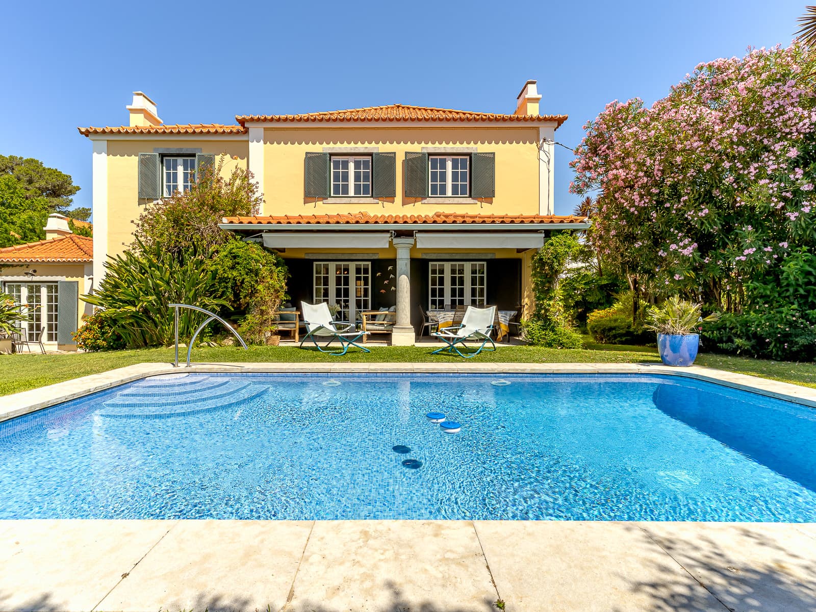 Featured property gallery image