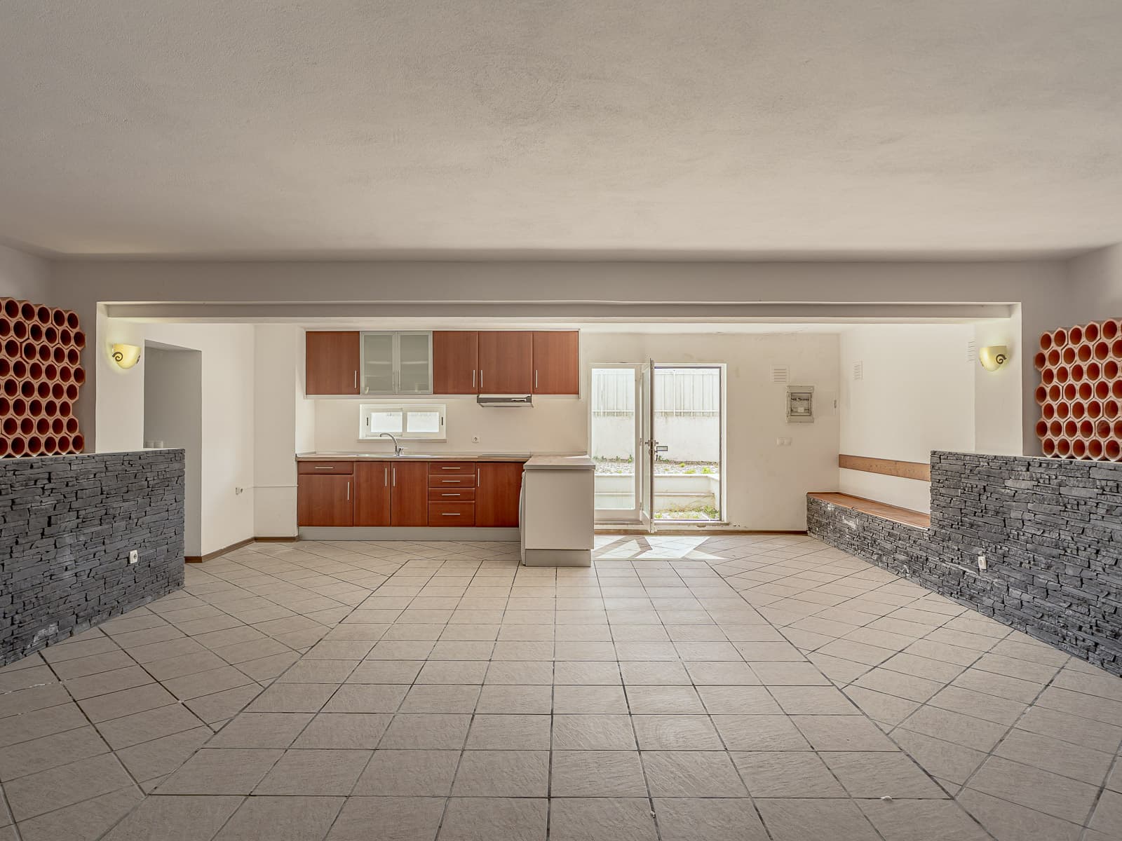 Featured property gallery image