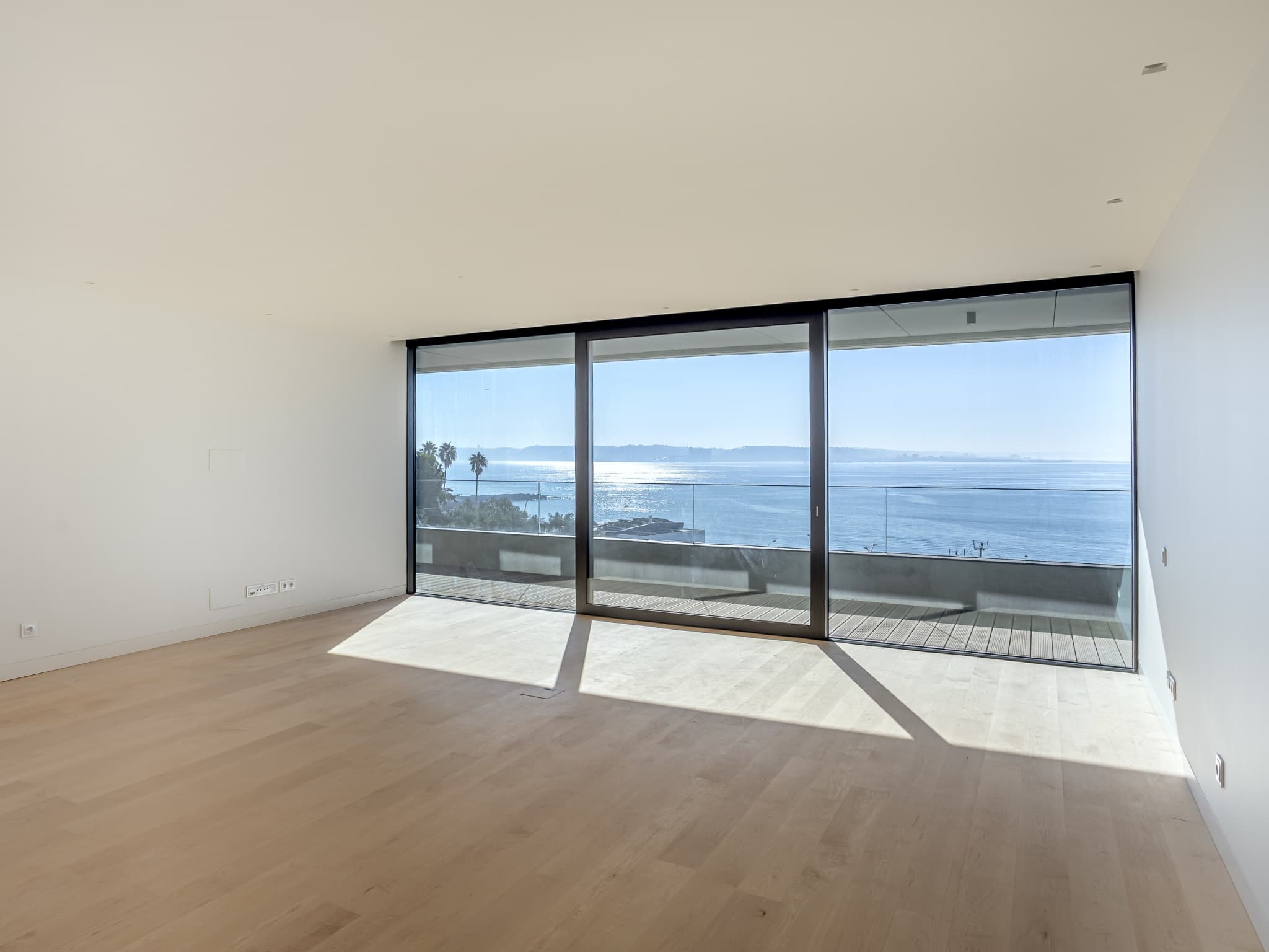 Featured property gallery image