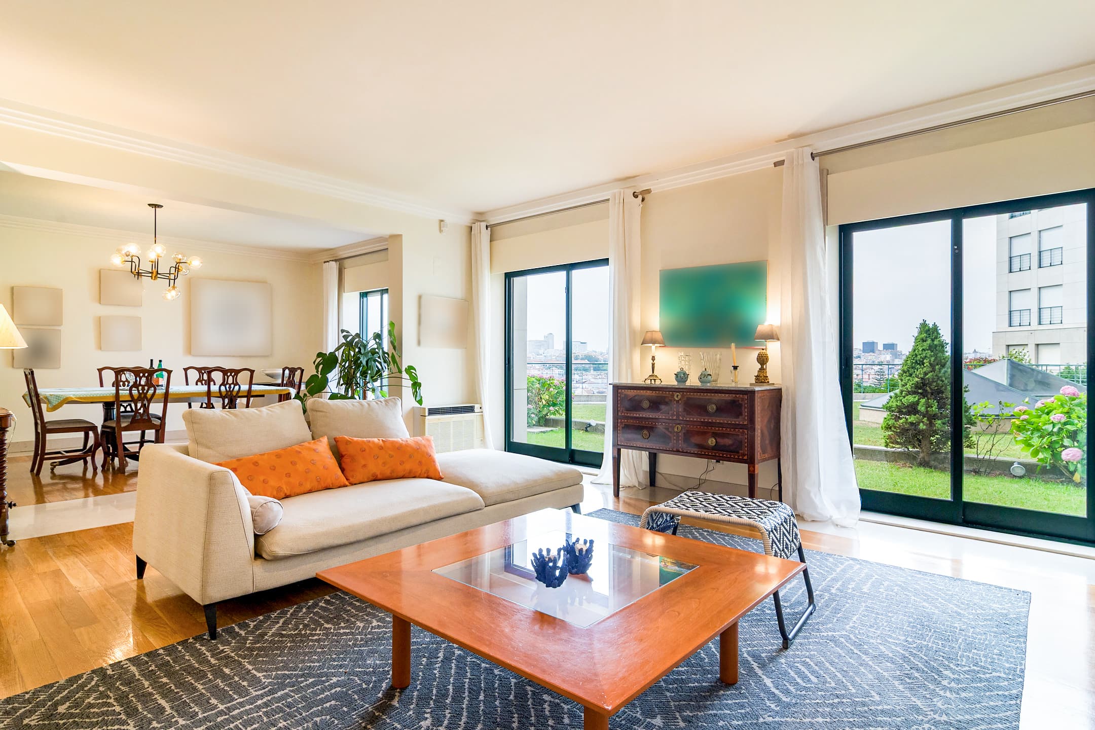 Featured property gallery image