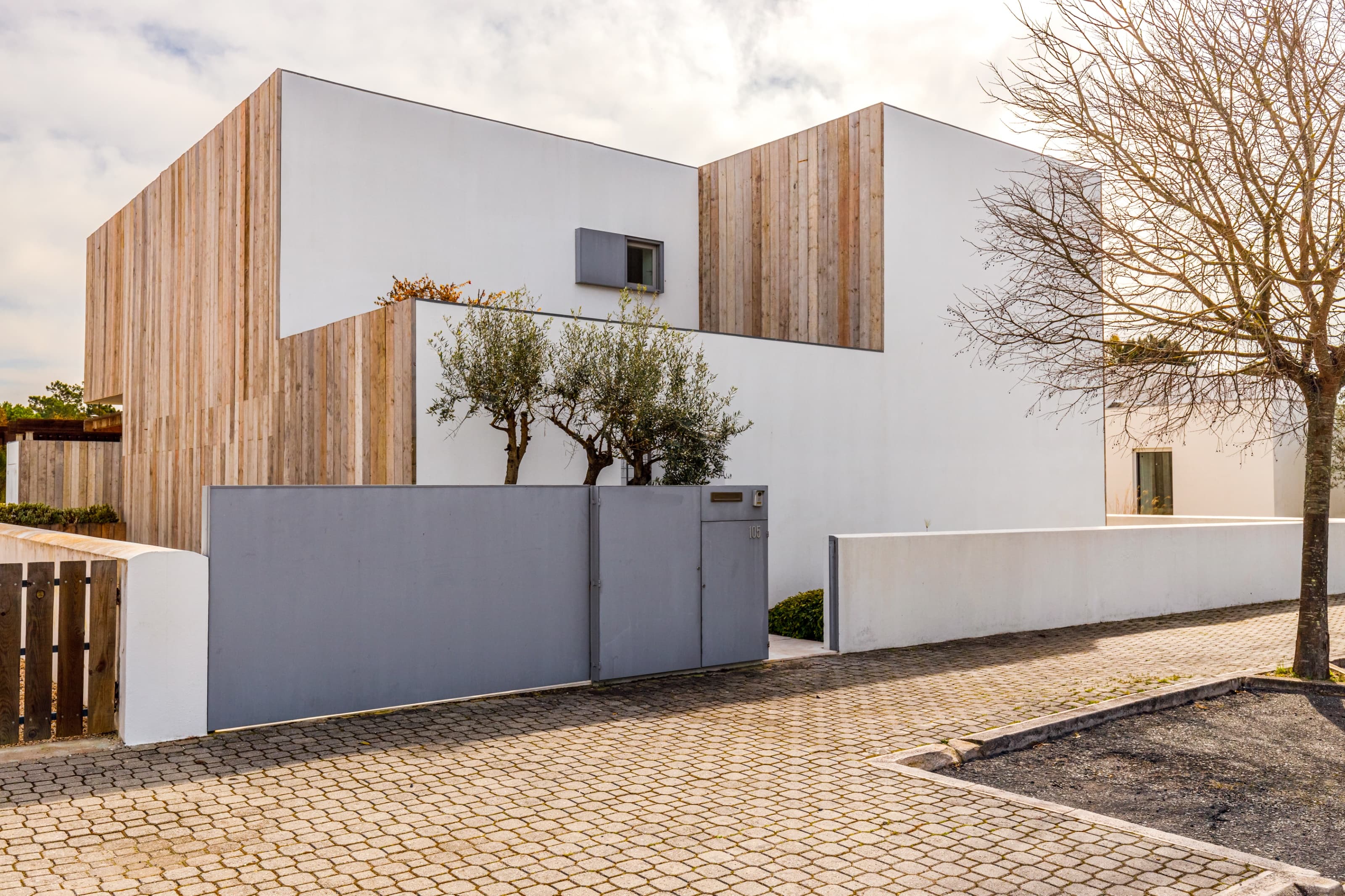 Featured property gallery image