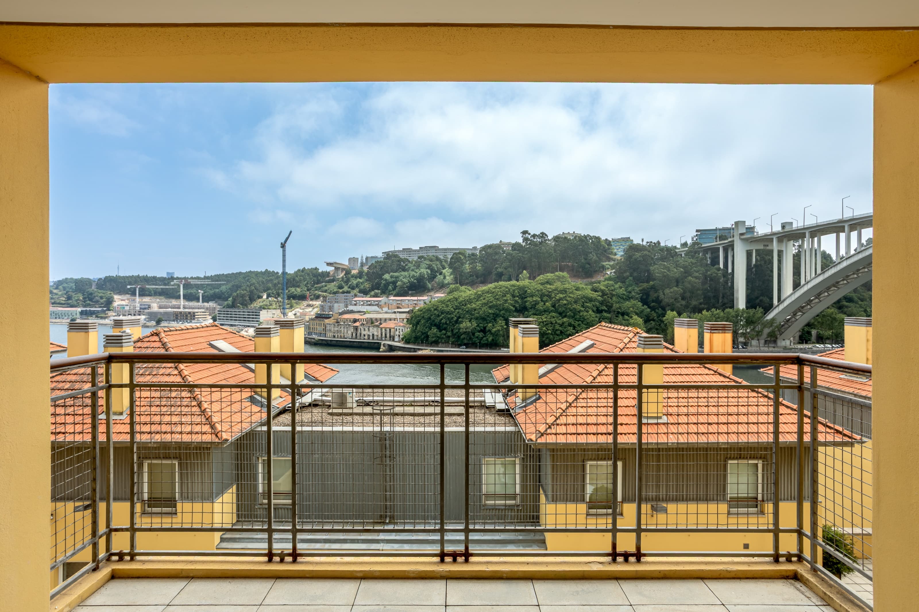 Featured property gallery image