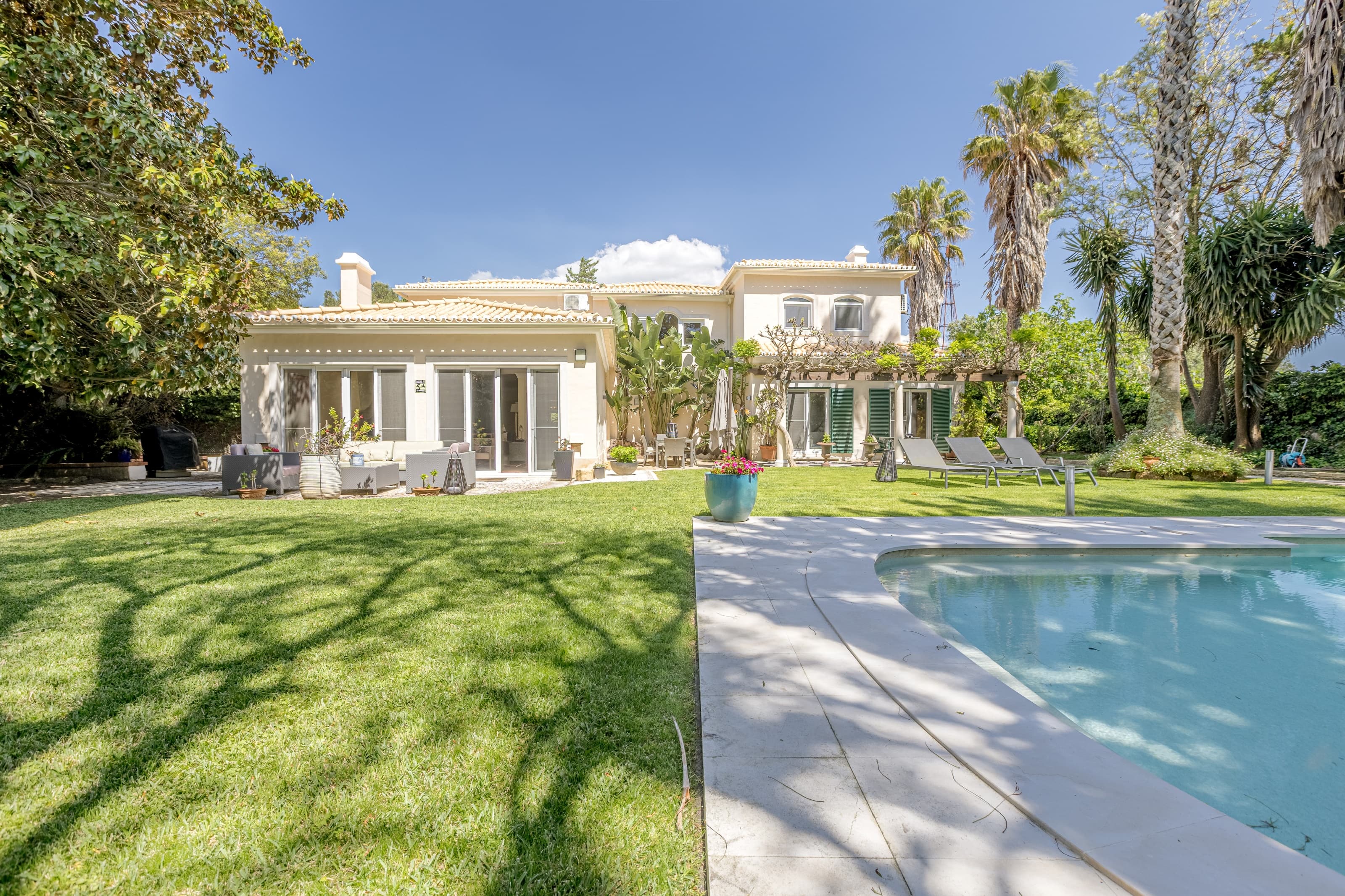 Featured property gallery image