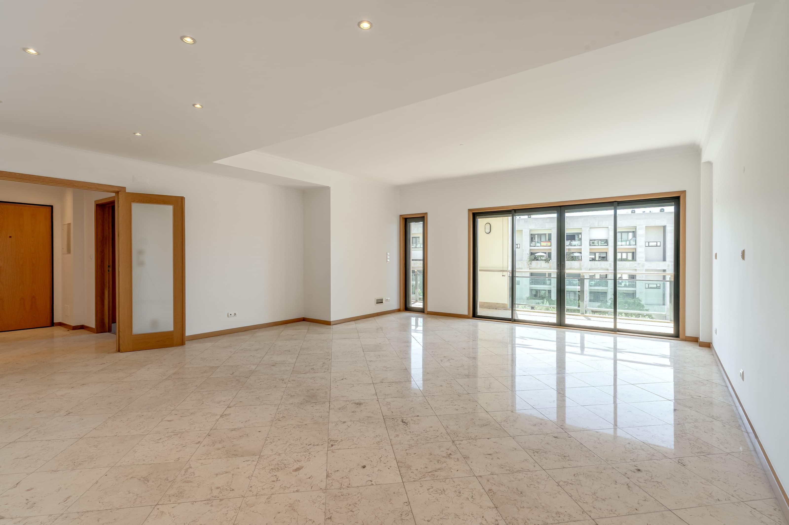 Featured property gallery image