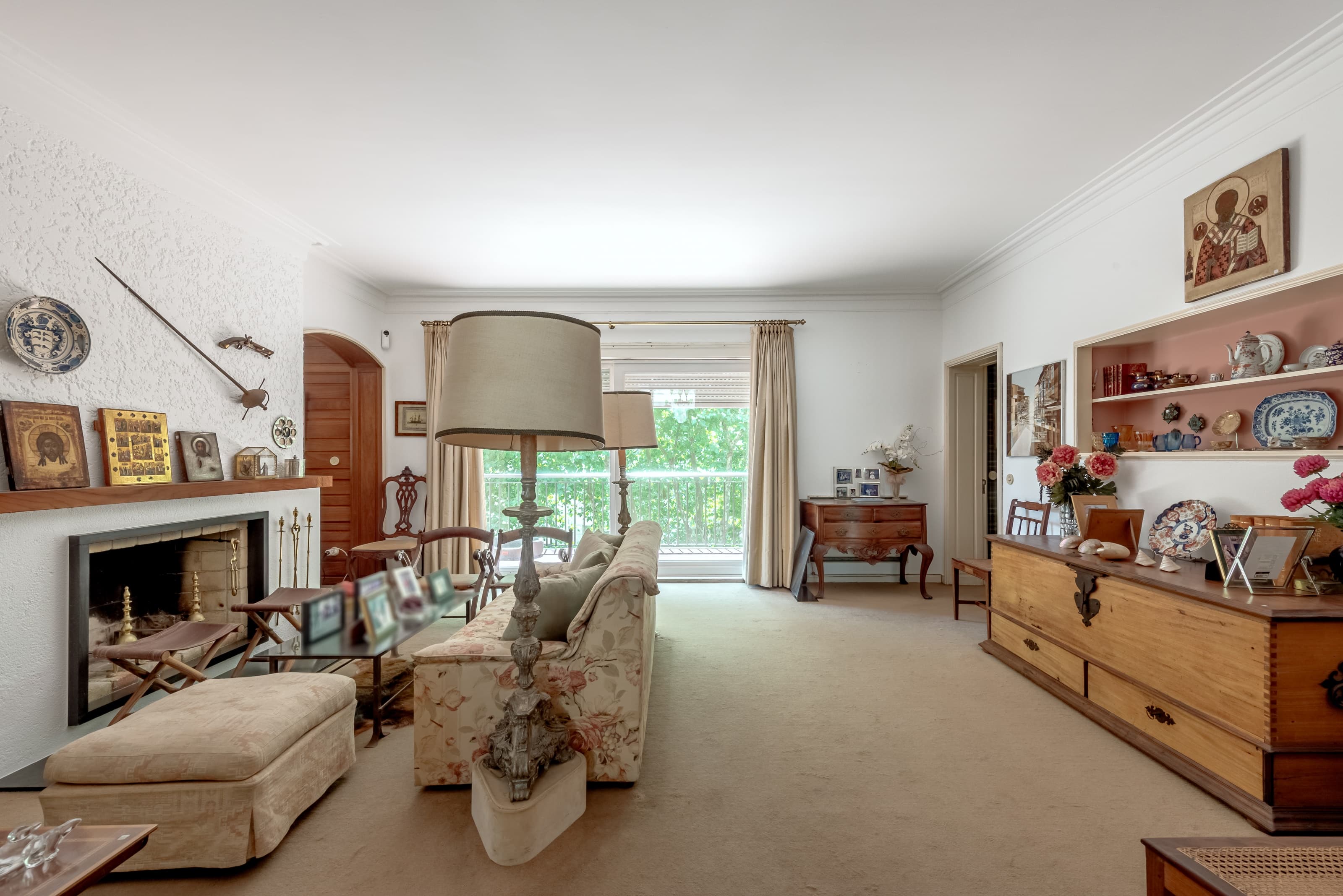 Featured property gallery image